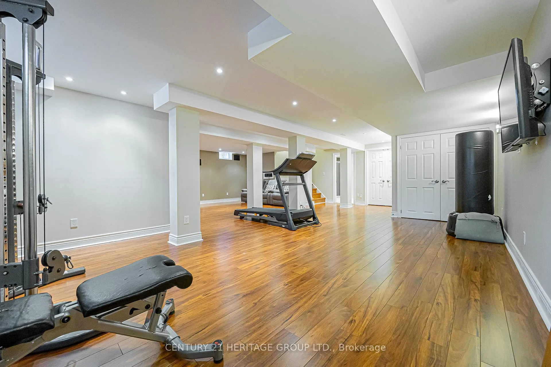 Photo 22 of 52 Maple Valley Road, Vaughan, Patterson — HOMEH