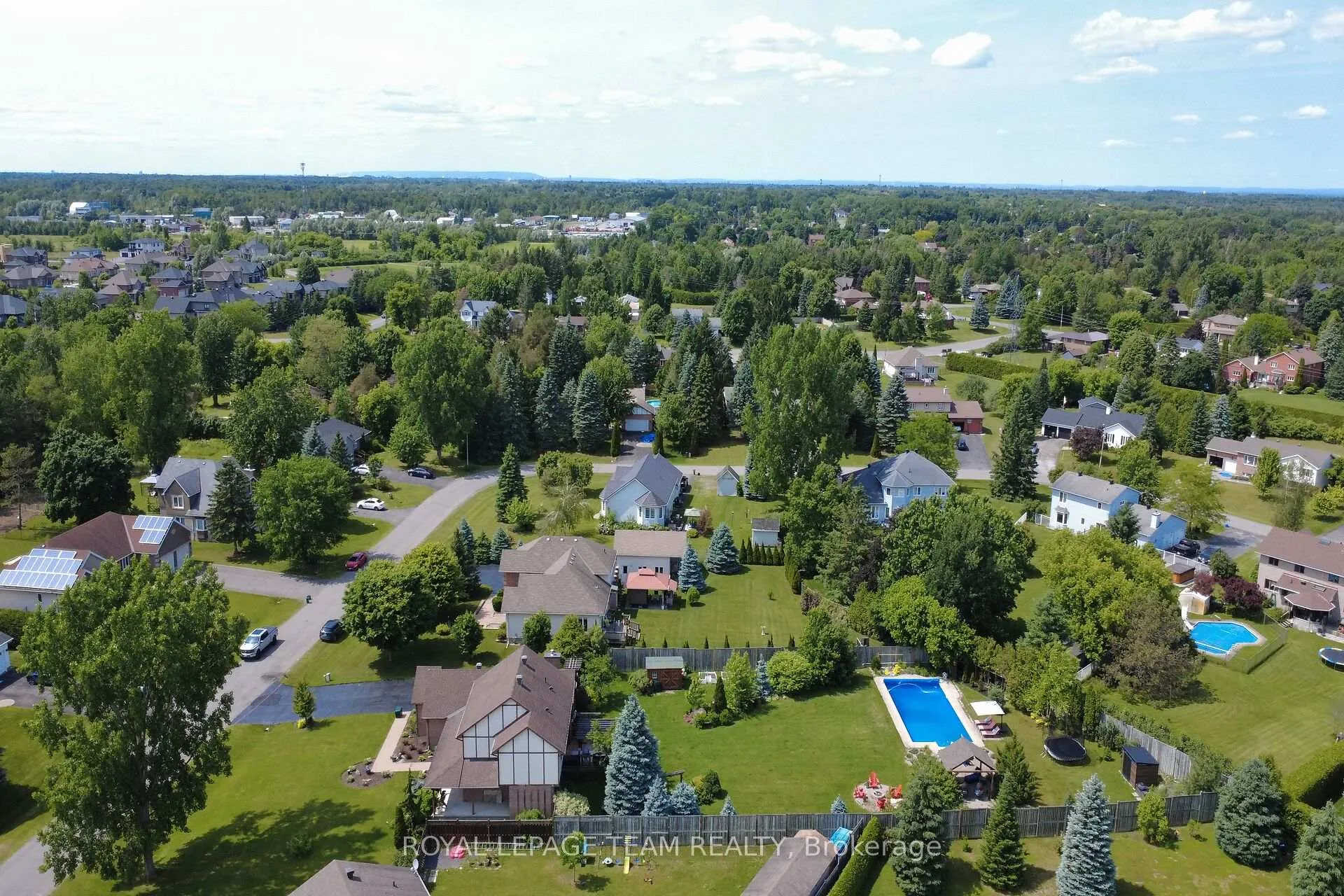 Photo 39 of 1571 Stanleyfield Crescent, Ottawa, Greely — HOMEH