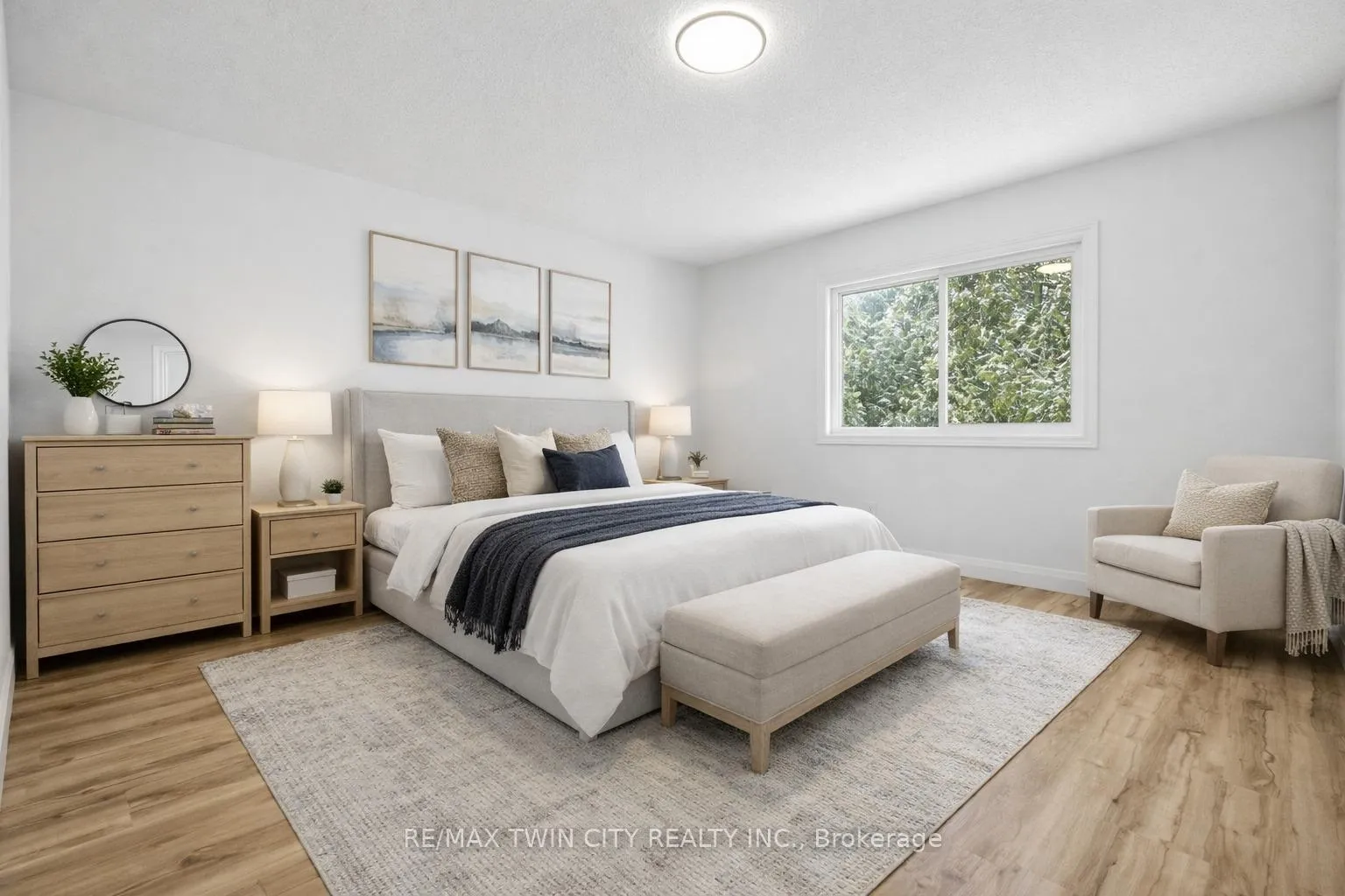 Photo 21 of 50 Dahlia Street, Kitchener — HOMEH