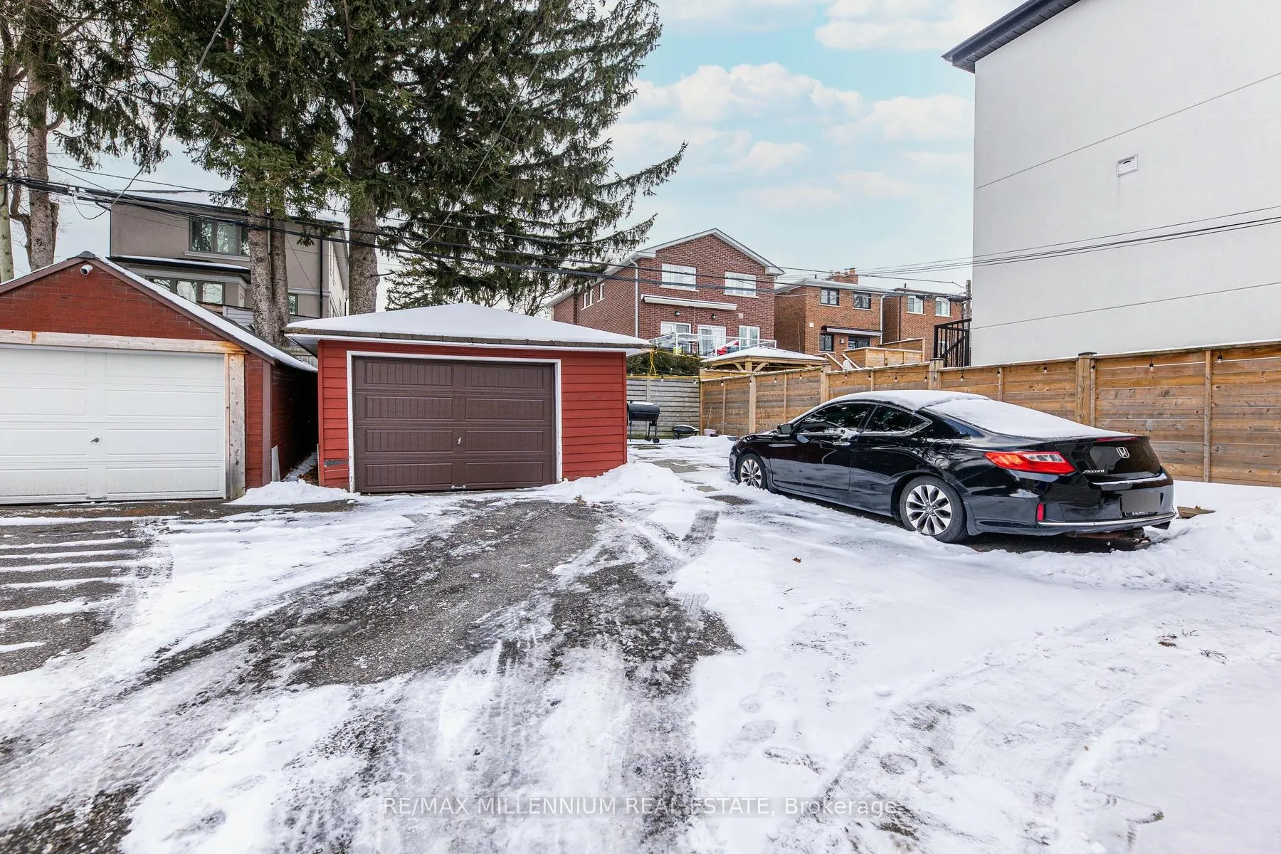 Photo 6 of 109 Virginia Avenue, Toronto, Danforth Village-East York — HOMEH