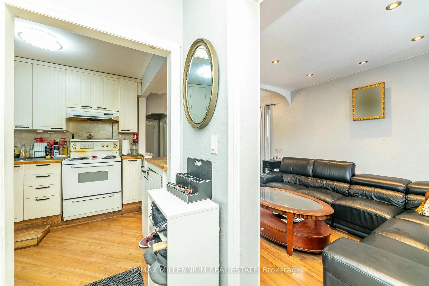 Photo 13 of 109 Virginia Avenue, Toronto, Danforth Village-East York — HOMEH