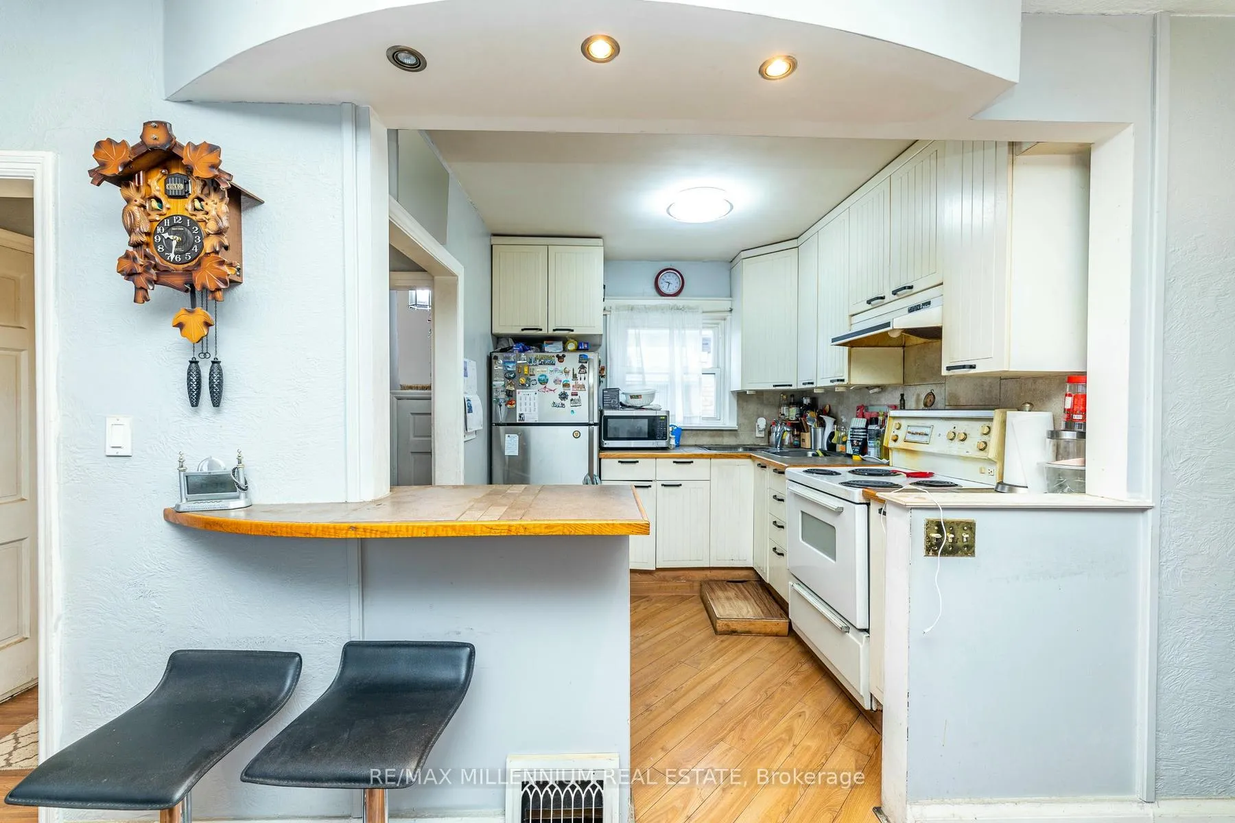 Photo 16 of 109 Virginia Avenue, Toronto, Danforth Village-East York — HOMEH