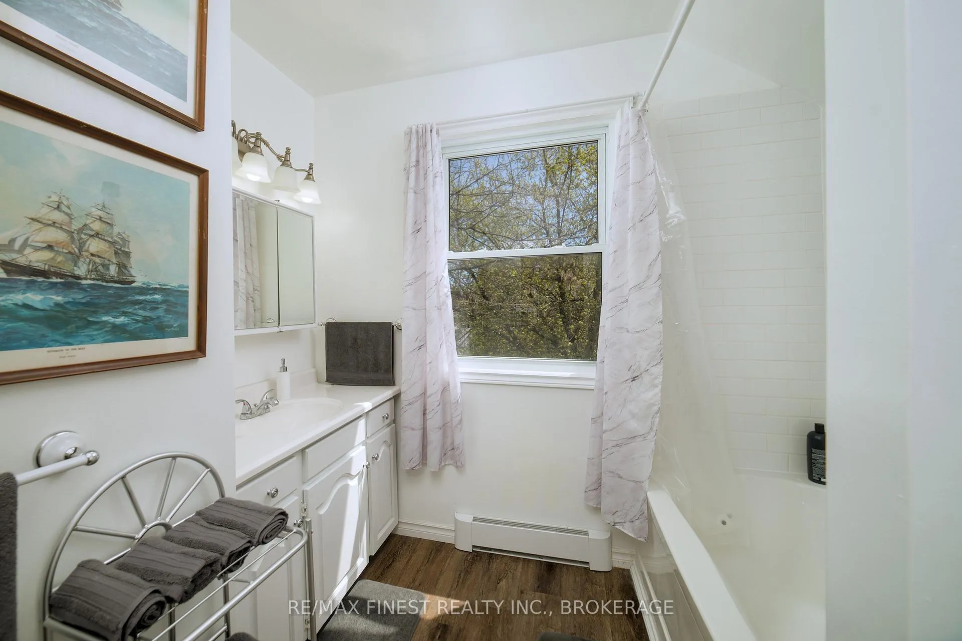 Photo 11 of 62 Stephen Street, Kingston, East of Sir John A. Blvd — HOMEH