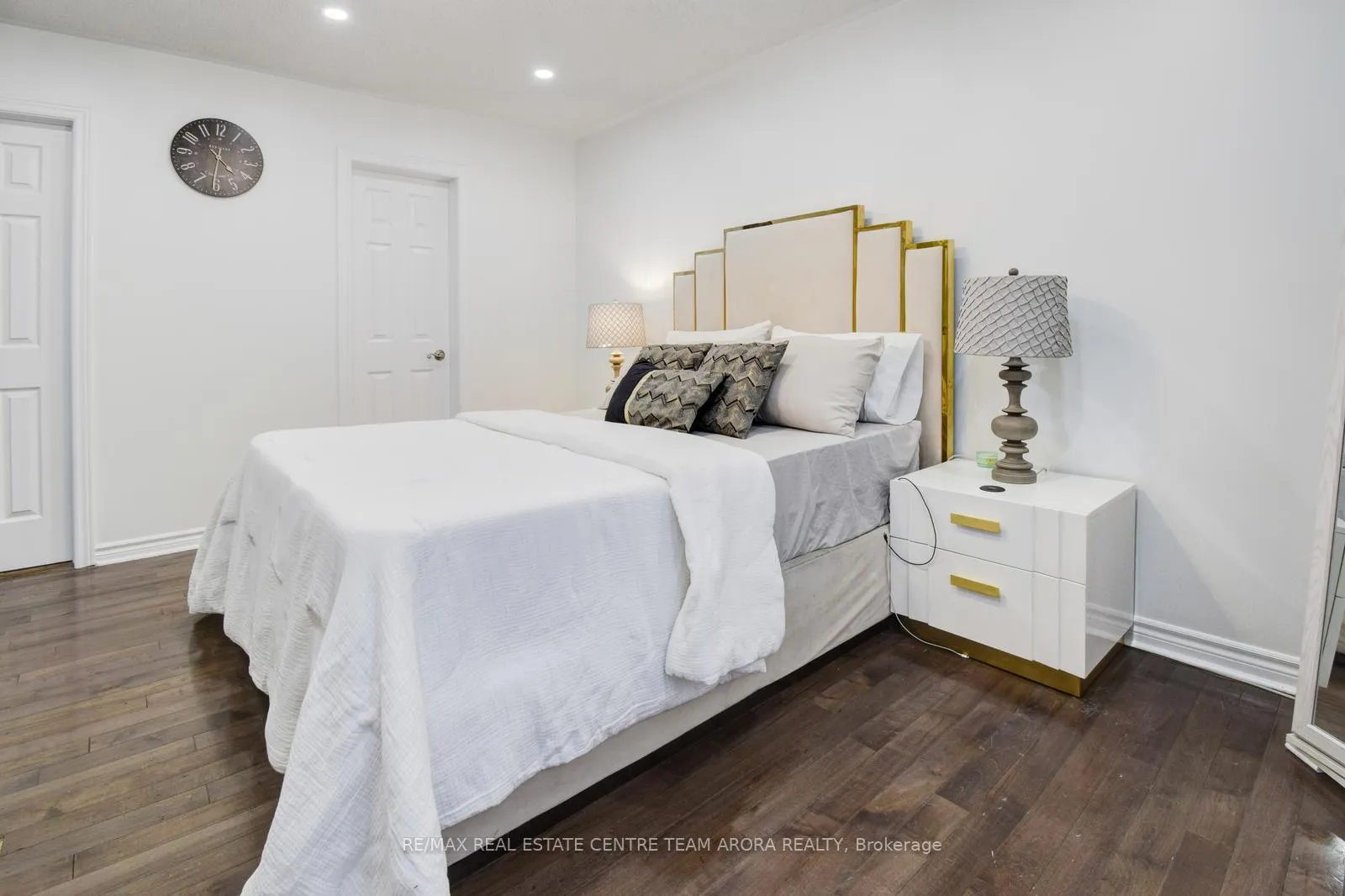 Photo 16 of 47 Desert Sand Drive, Brampton, Sandringham-Wellington — HOMEH
