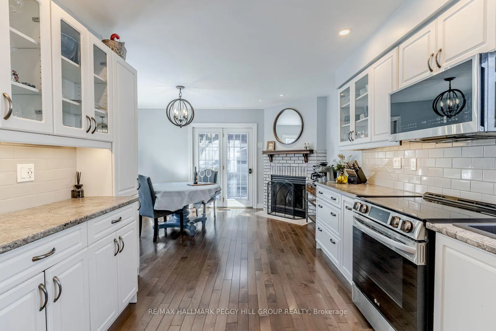 Photo 2 of 20 Pae Drive, Barrie, Painswick North — HOMEH