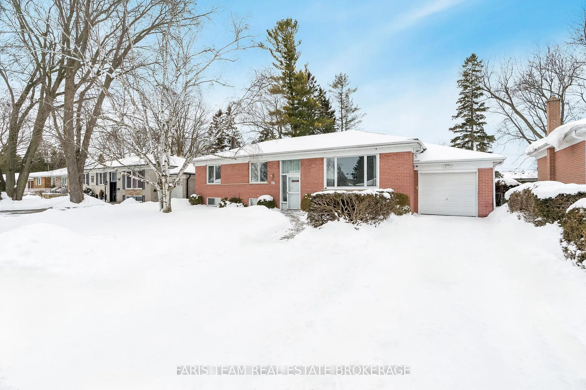 Photo 3 of 96 William Street, New Tecumseth, Alliston — HOMEH