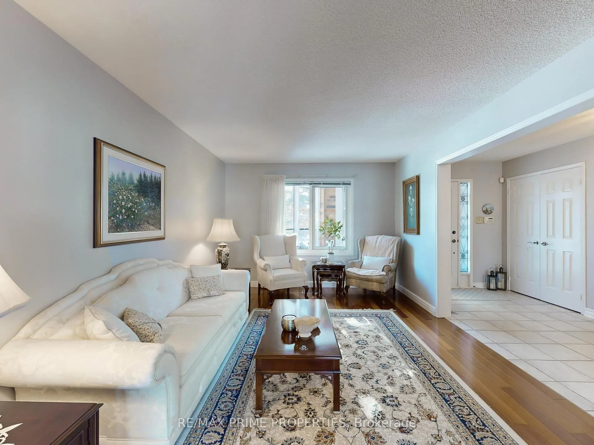 Photo 6 of 4 Lancashire Road, Markham, Unionville — HOMEH