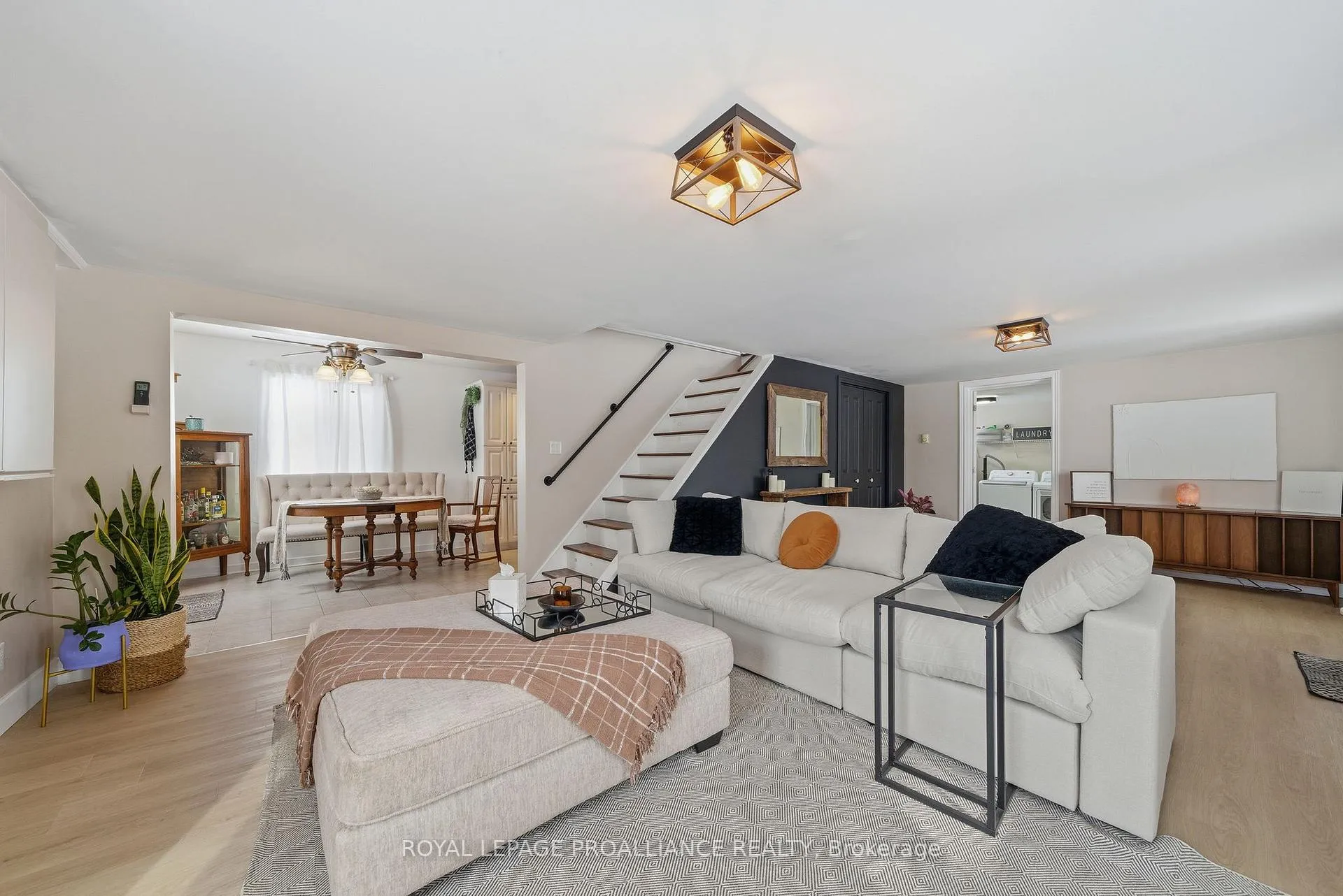 Photo 12 of 82 Manley Drive, Belleville, Belleville Ward — HOMEH