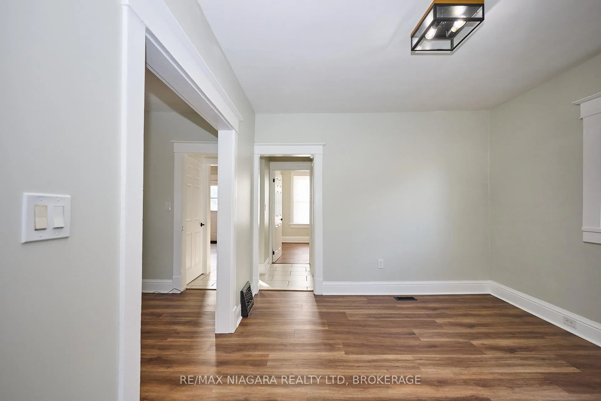 Photo 23 of 5006 Morrison Street, Niagara Falls, Cherrywood — HOMEH
