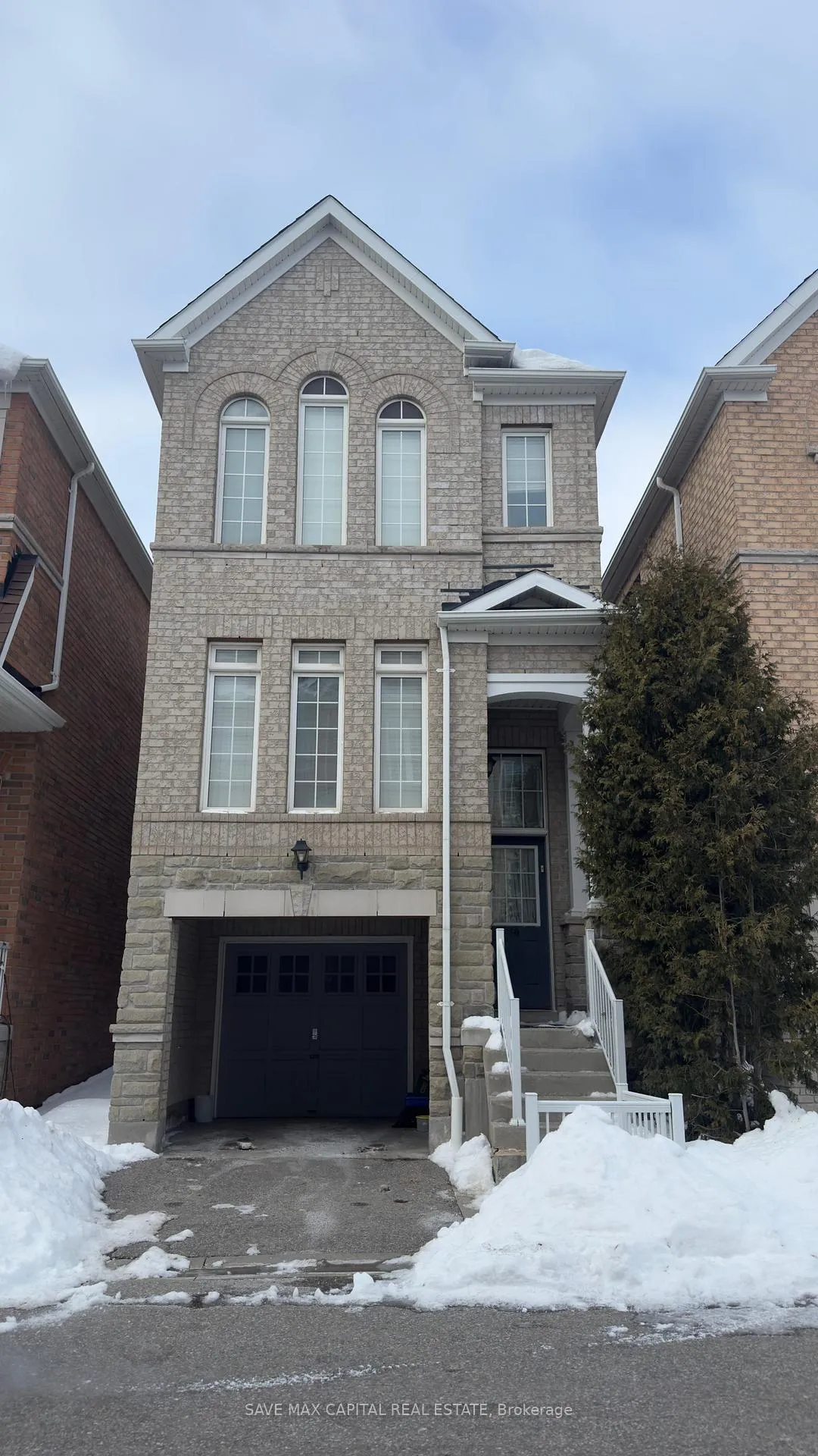 Front of Unit 19, 530 Kingston Road