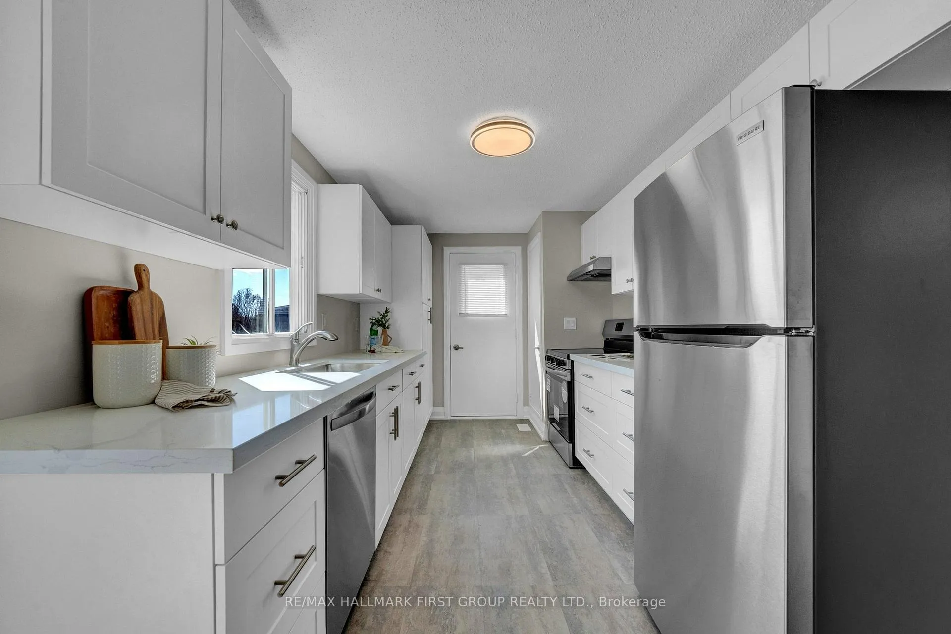 Photo 16 of 112 Bluffs Road, Clarington, Newcastle — HOMEH