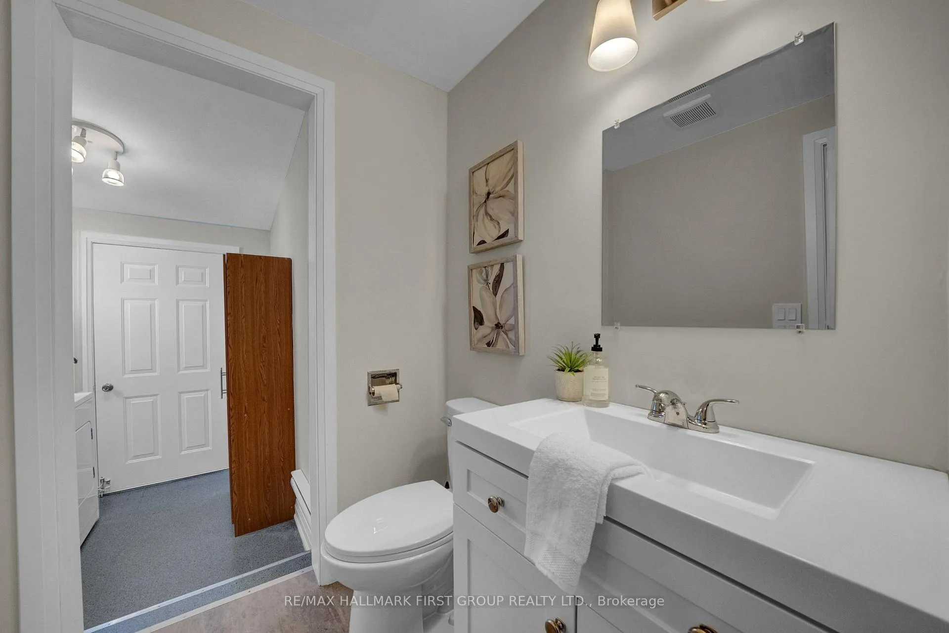 Photo 27 of 112 Bluffs Road, Clarington, Newcastle — HOMEH