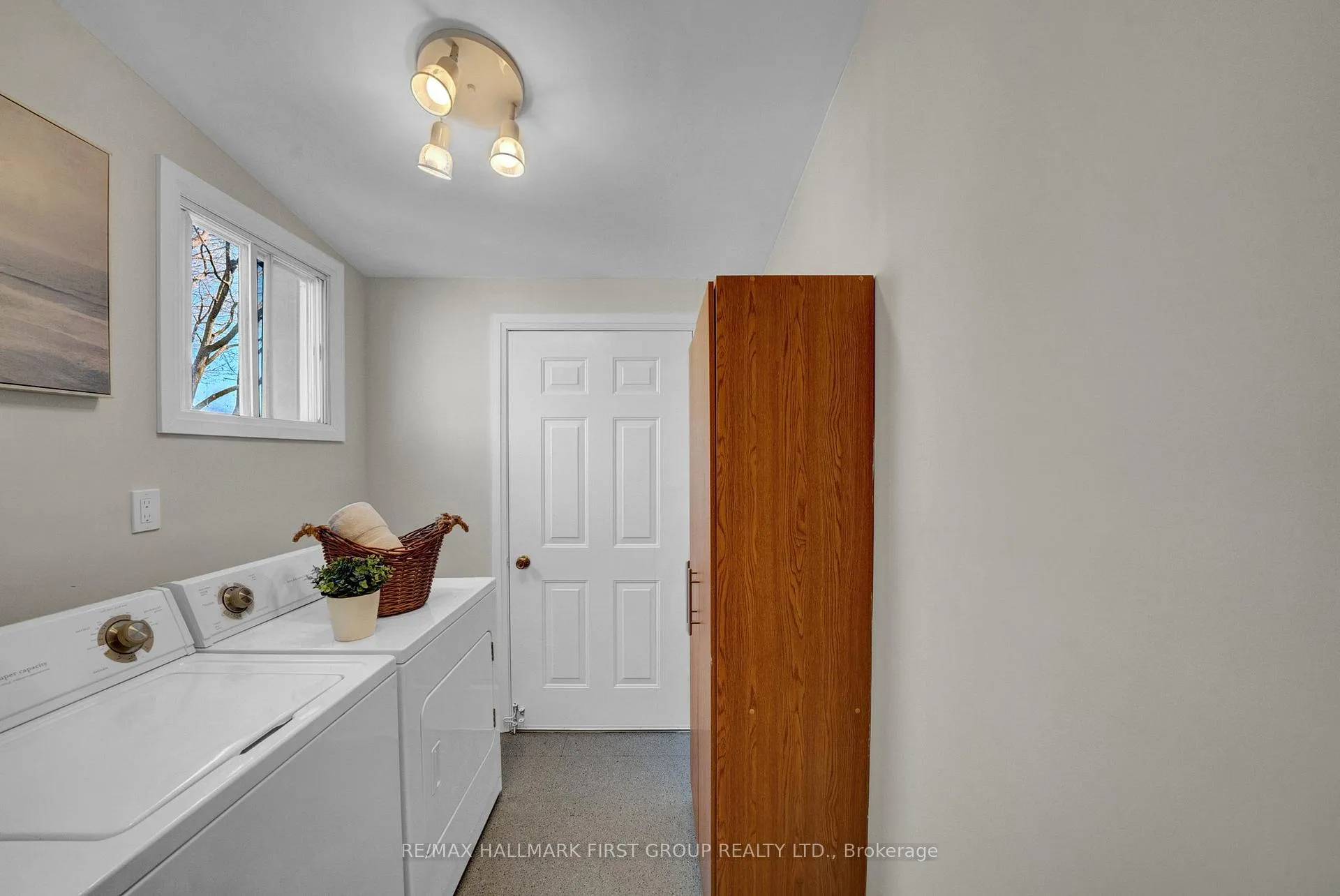 Photo 28 of 112 Bluffs Road, Clarington, Newcastle — HOMEH