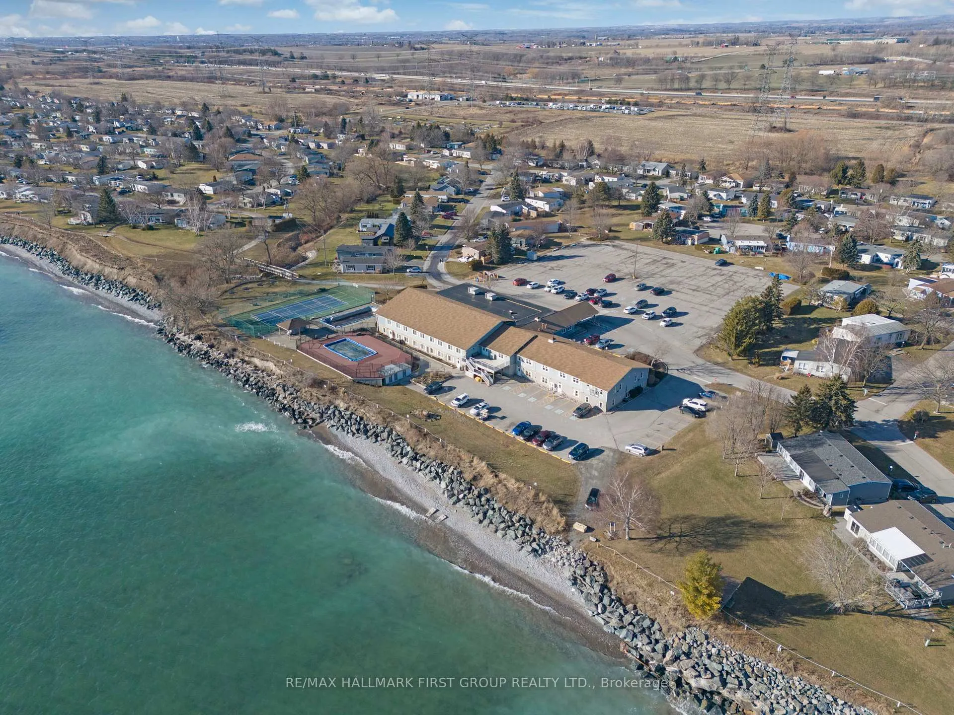 Photo 32 of 112 Bluffs Road, Clarington, Newcastle — HOMEH