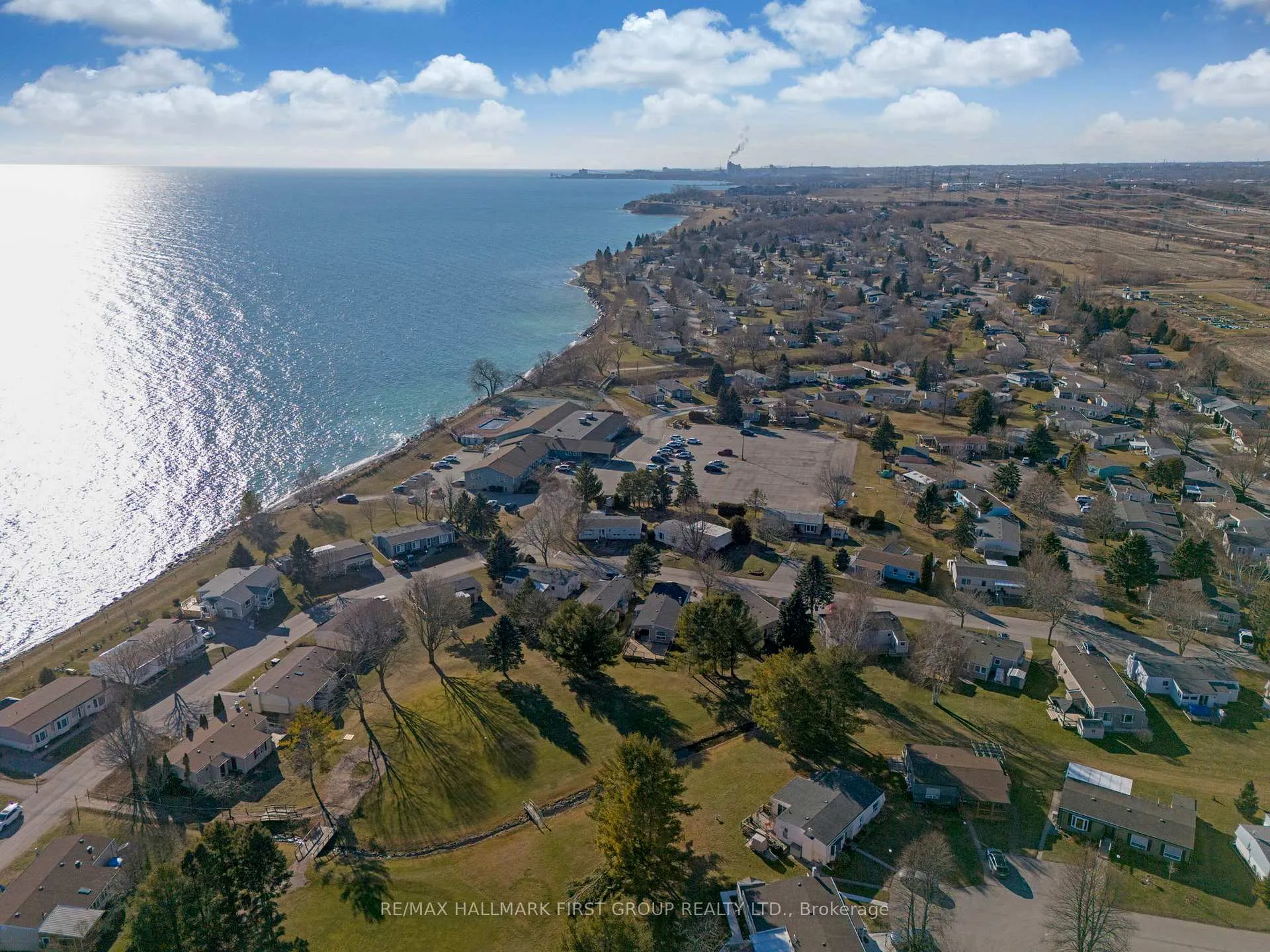 Photo 33 of 112 Bluffs Road, Clarington, Newcastle — HOMEH