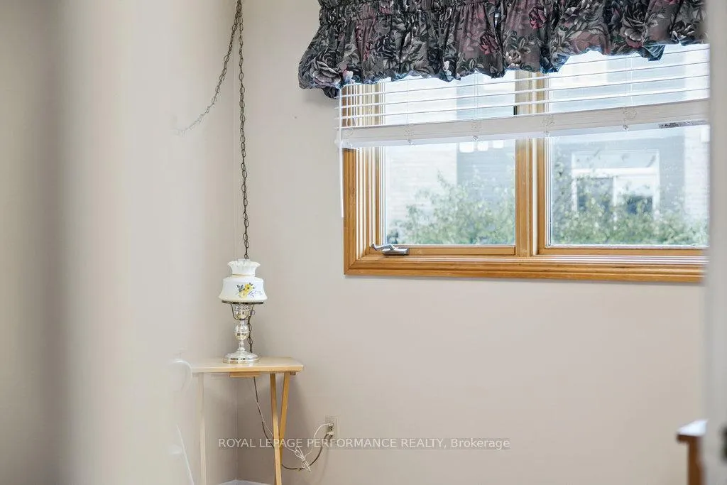 Photo 28 of 2314 Cotters Crescent, Ottawa, Windsor Park Village — HOMEH