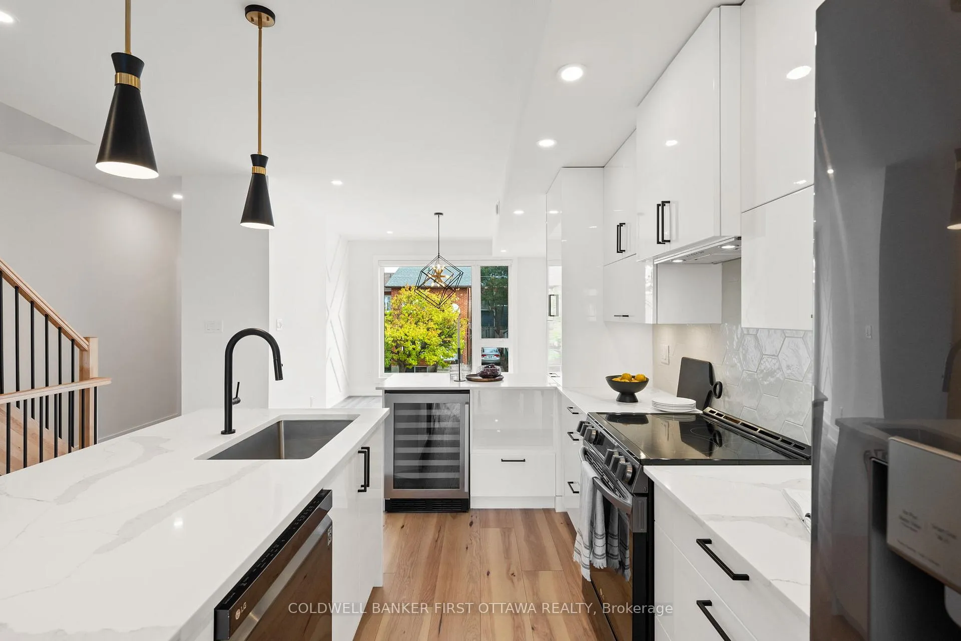 Photo 10 of Unit C, 238 Lebreton Street, Ottawa, West Centre Town — HOMEH