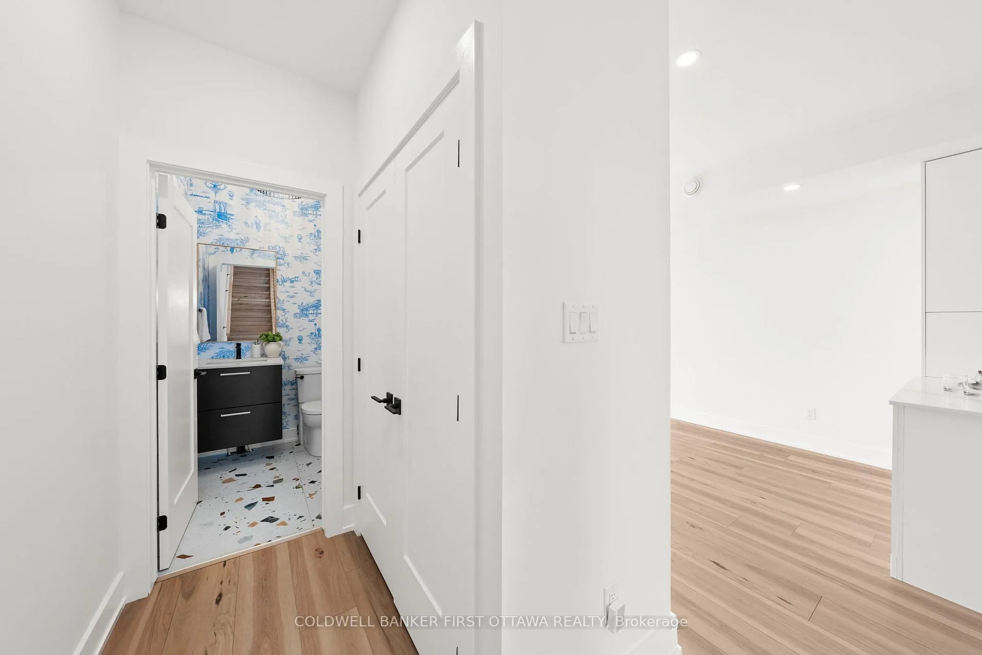 Photo 23 of Unit C, 238 Lebreton Street, Ottawa, West Centre Town — HOMEH