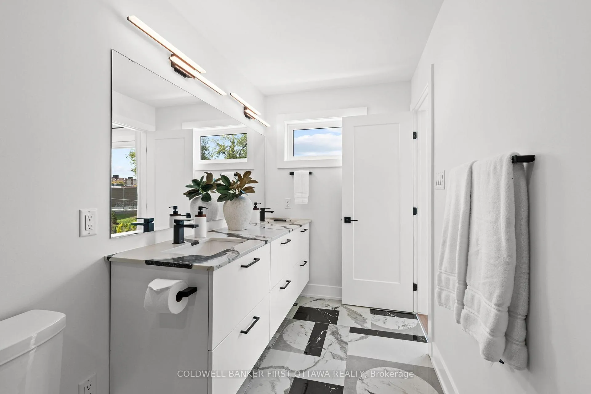 Photo 31 of Unit C, 238 Lebreton Street, Ottawa, West Centre Town — HOMEH