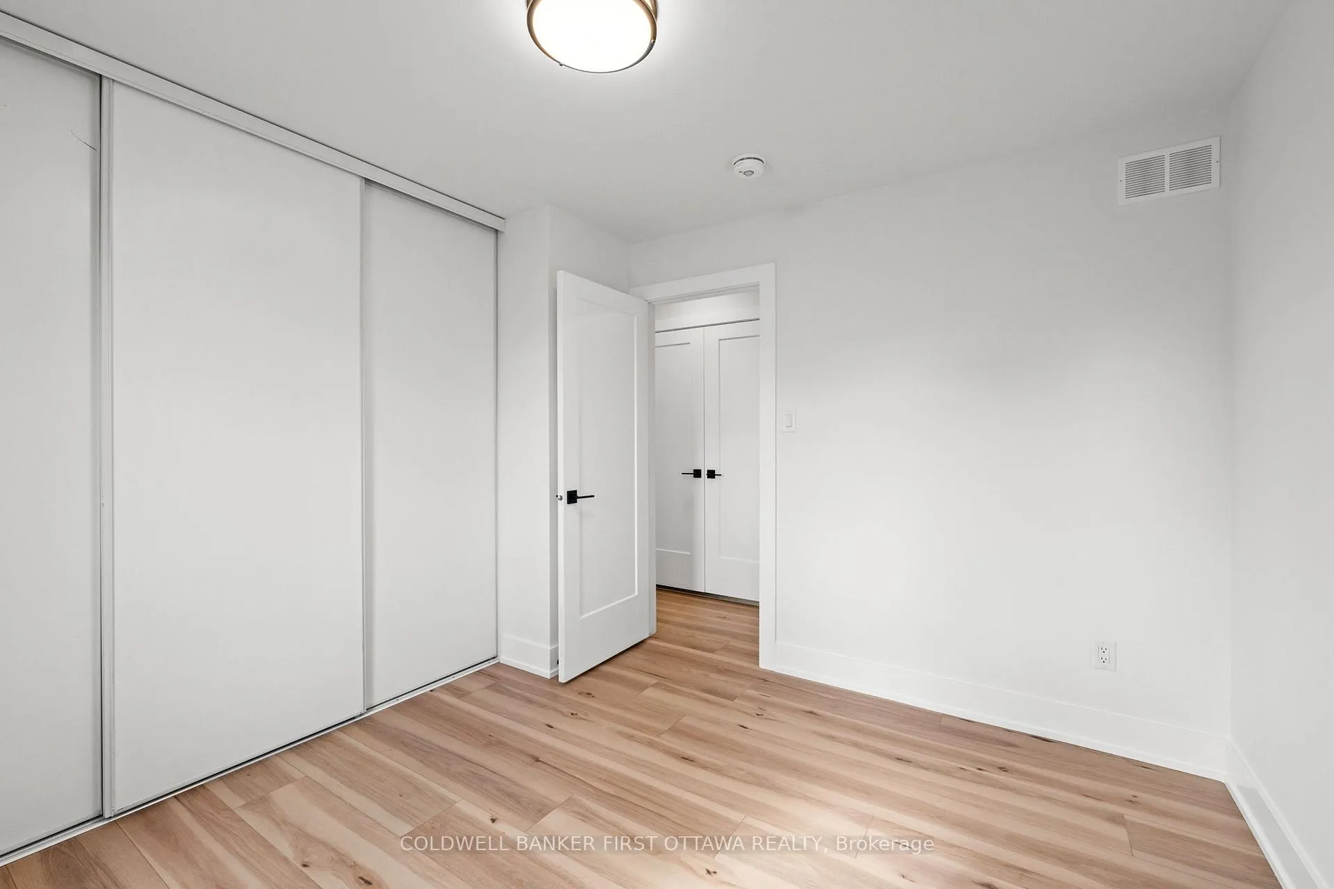 Photo 36 of Unit C, 238 Lebreton Street, Ottawa, West Centre Town — HOMEH