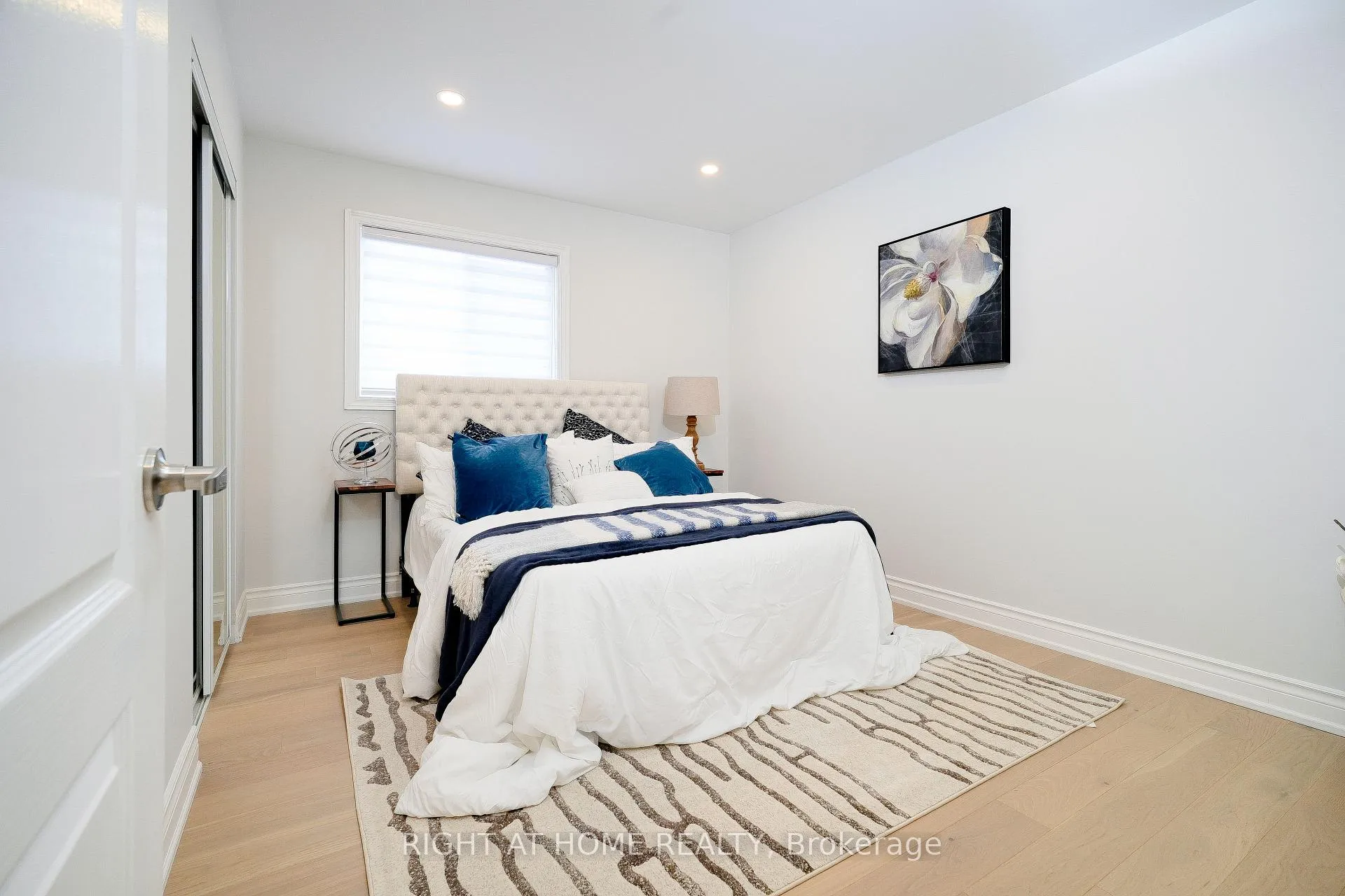 Photo 8 of 75 Bonny Meadows Drive, Aurora, Aurora Highlands — HOMEH