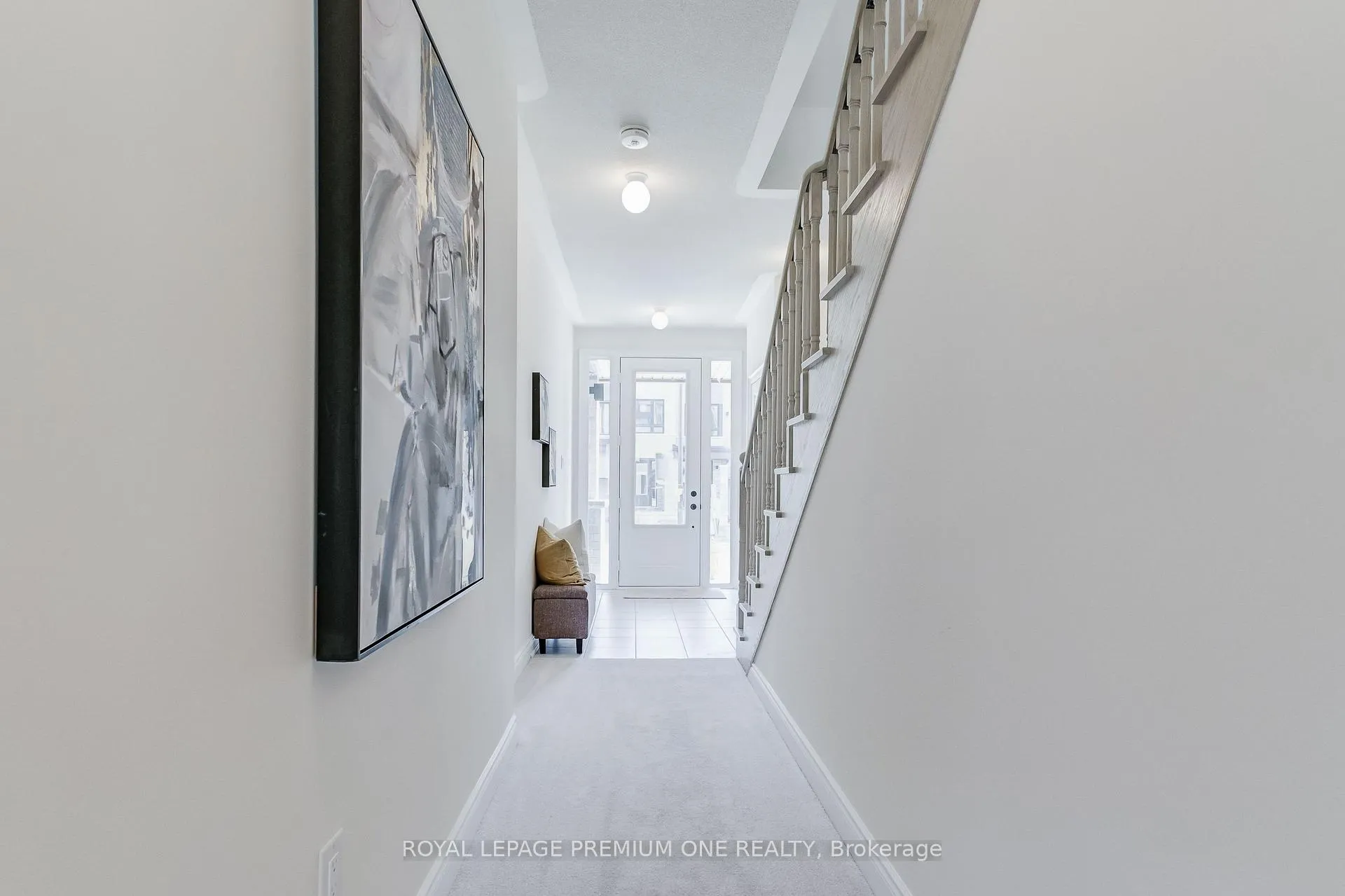 Photo 7 of 229 Tennant Circle, Vaughan, Vellore Village — HOMEH