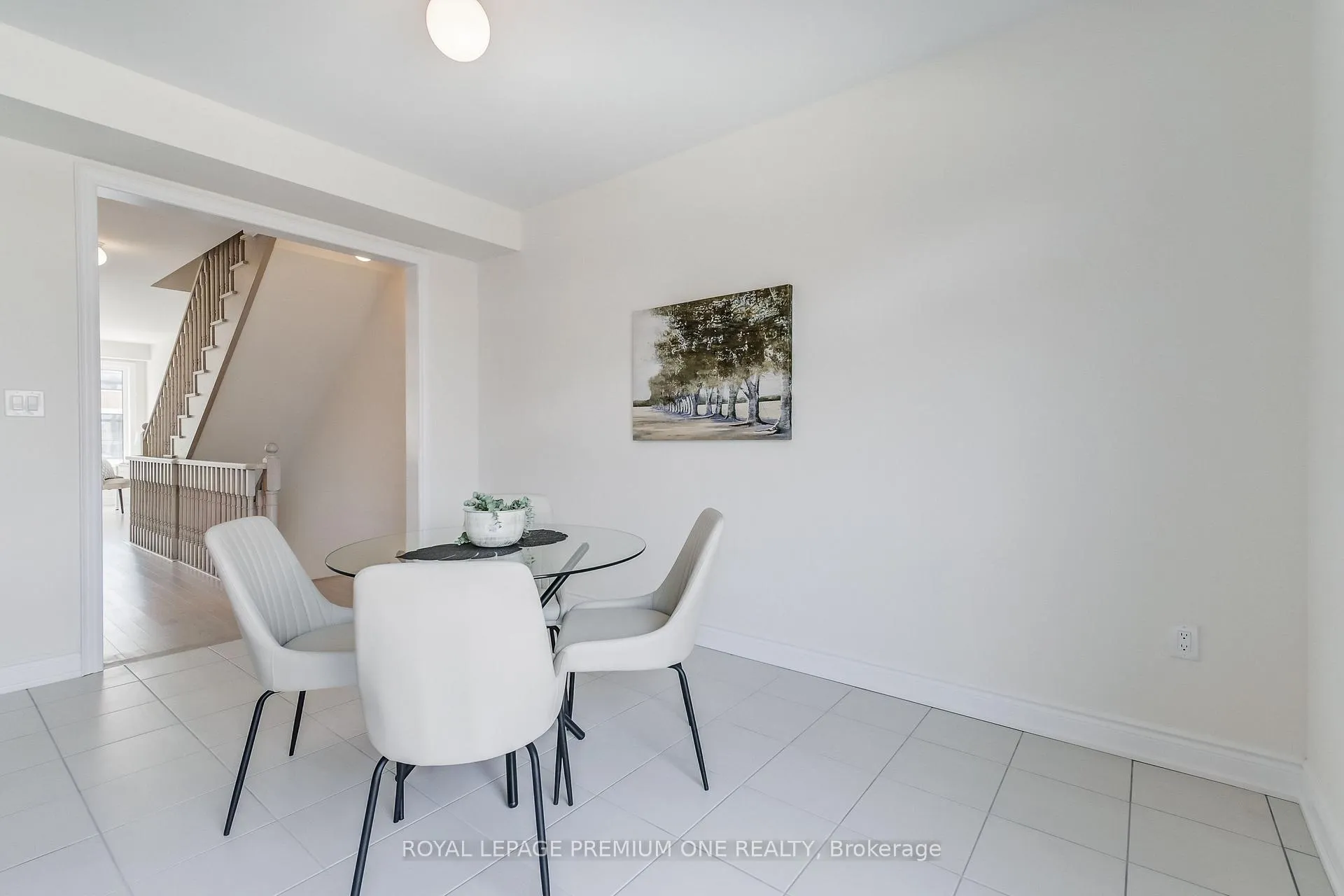 Photo 13 of 229 Tennant Circle, Vaughan, Vellore Village — HOMEH