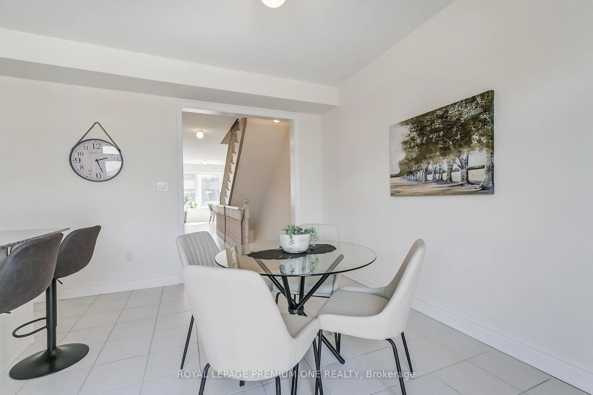 Photo 14 of 229 Tennant Circle, Vaughan, Vellore Village — HOMEH