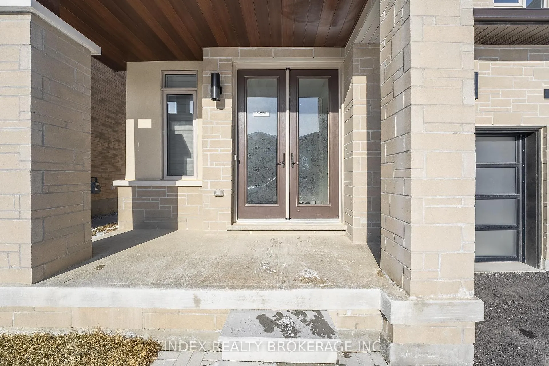 Photo 3 of 17 Duxbury Road, Brampton, Sandringham-Wellington North — HOMEH