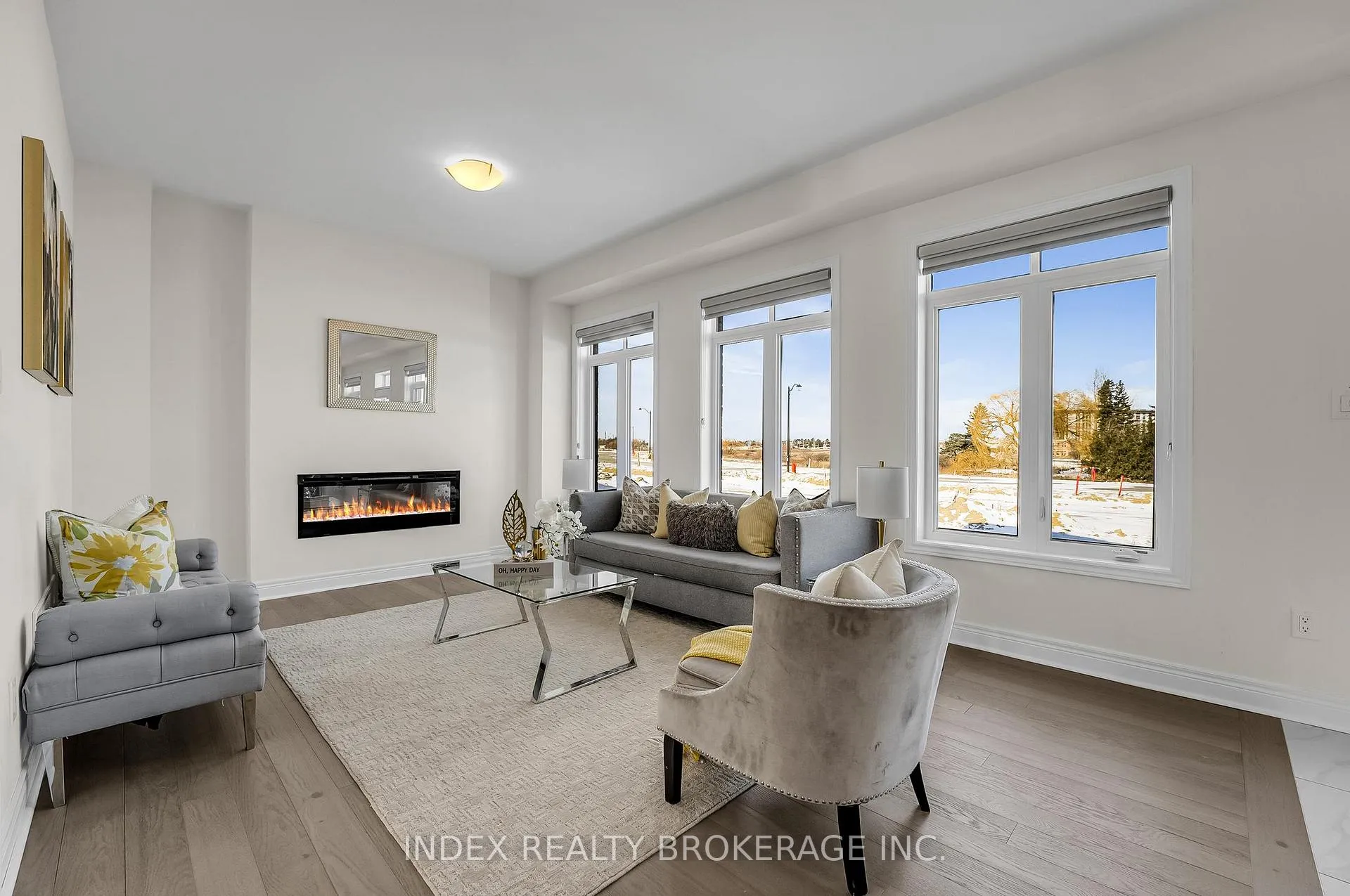 Photo 9 of 17 Duxbury Road, Brampton, Sandringham-Wellington North — HOMEH