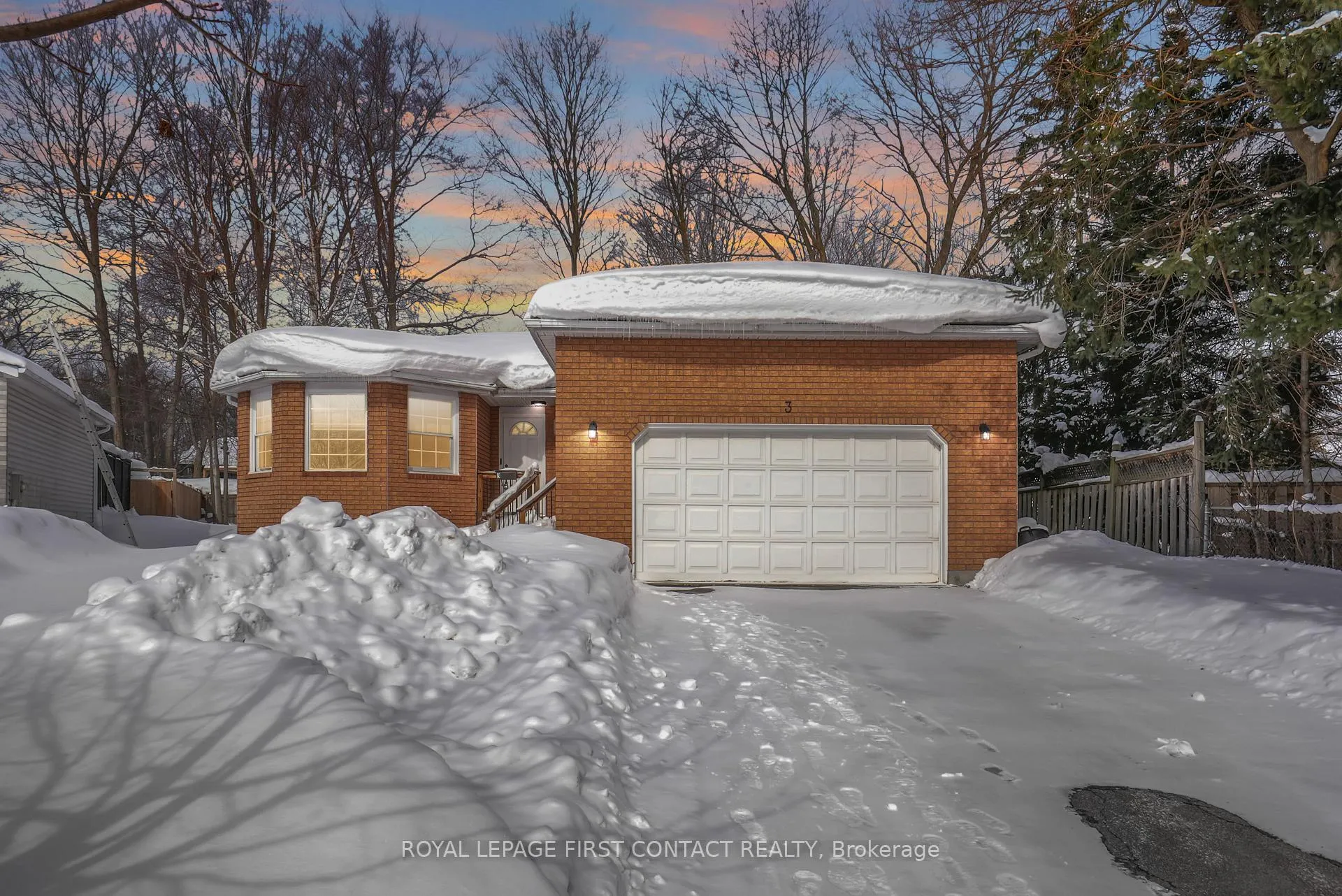 Photo 1 of 3 Chestnut Court, Barrie, Cundles East — HOMEH
