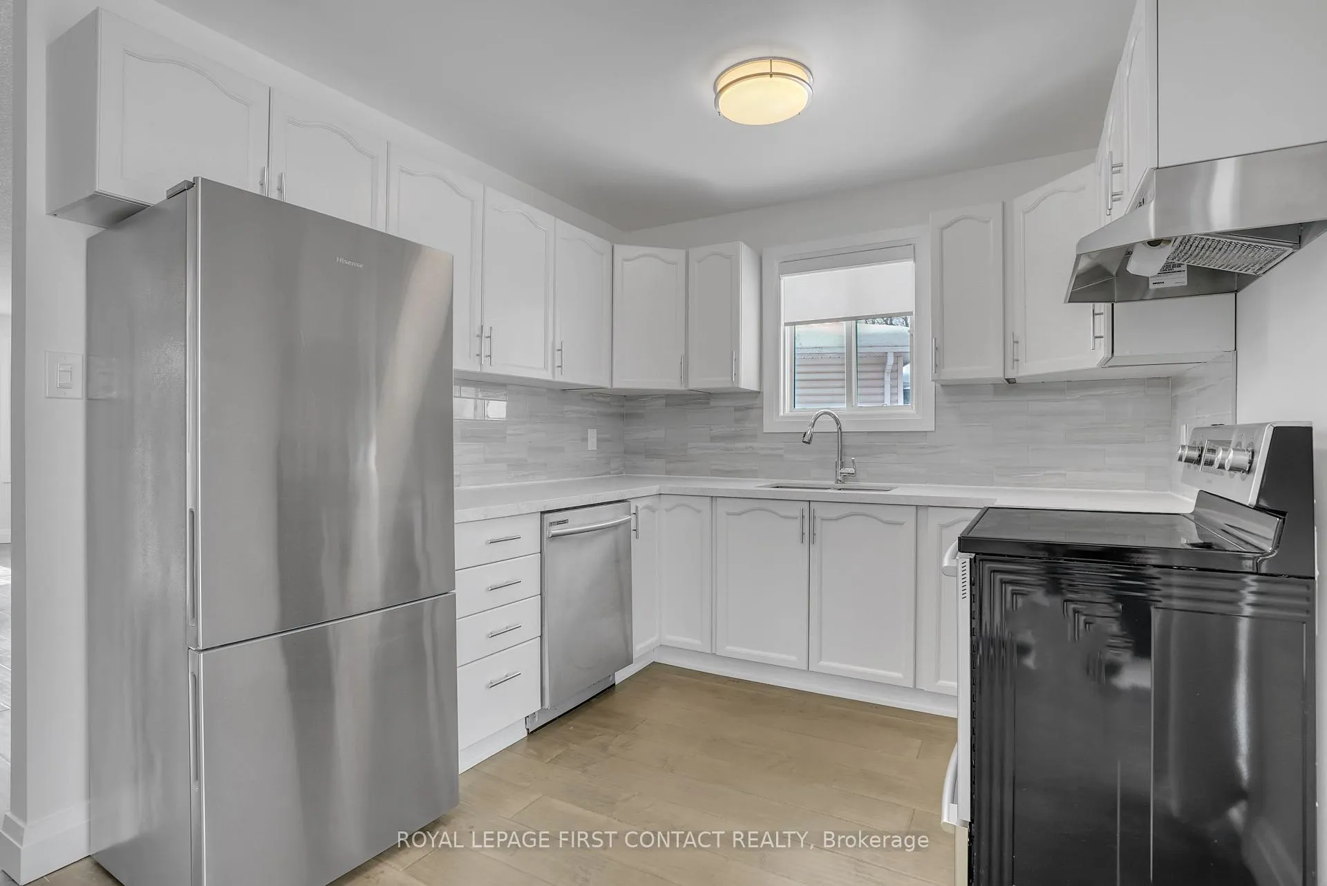 Photo 11 of 3 Chestnut Court, Barrie, Cundles East — HOMEH