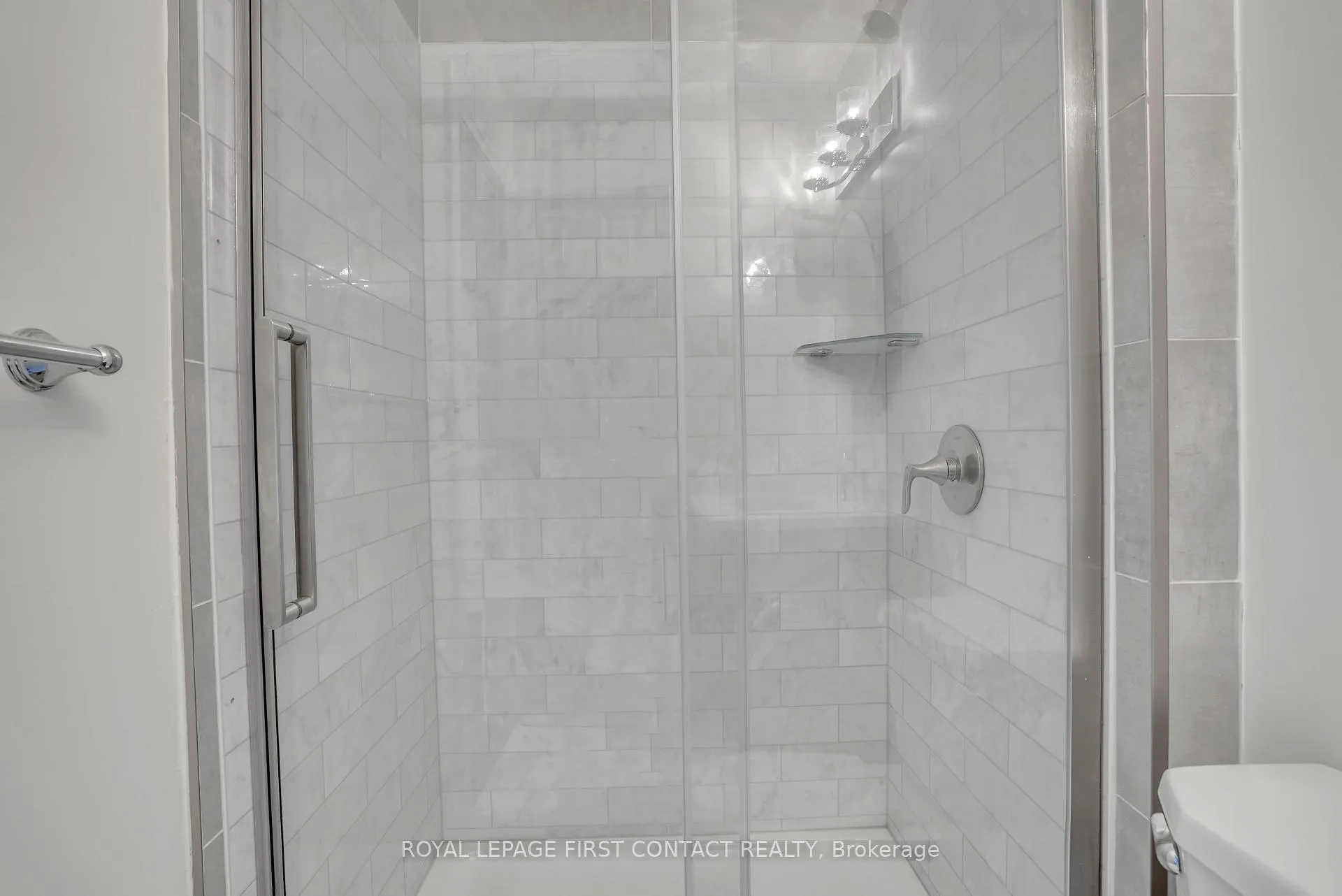Photo 20 of 3 Chestnut Court, Barrie, Cundles East — HOMEH