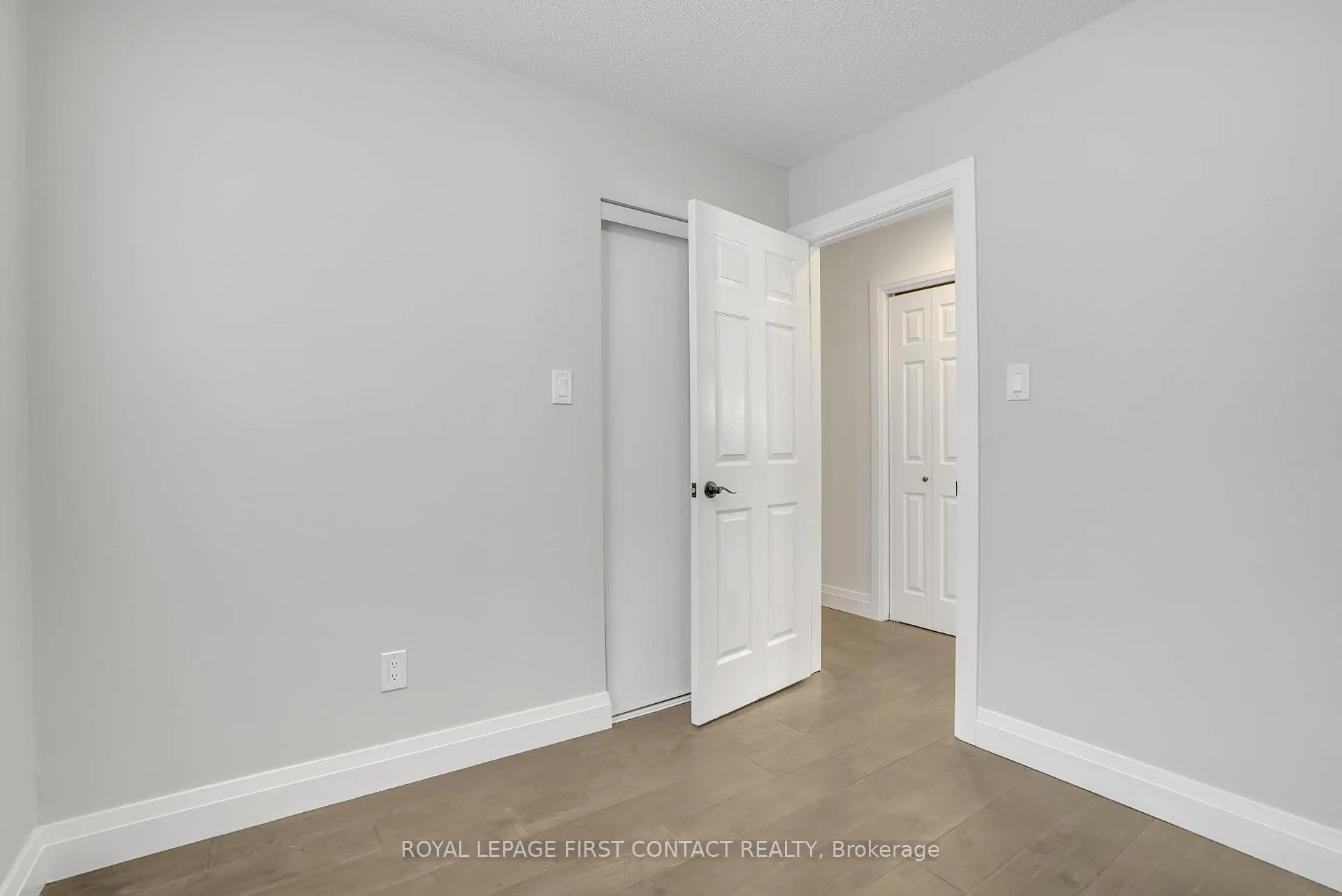 Photo 23 of 3 Chestnut Court, Barrie, Cundles East — HOMEH