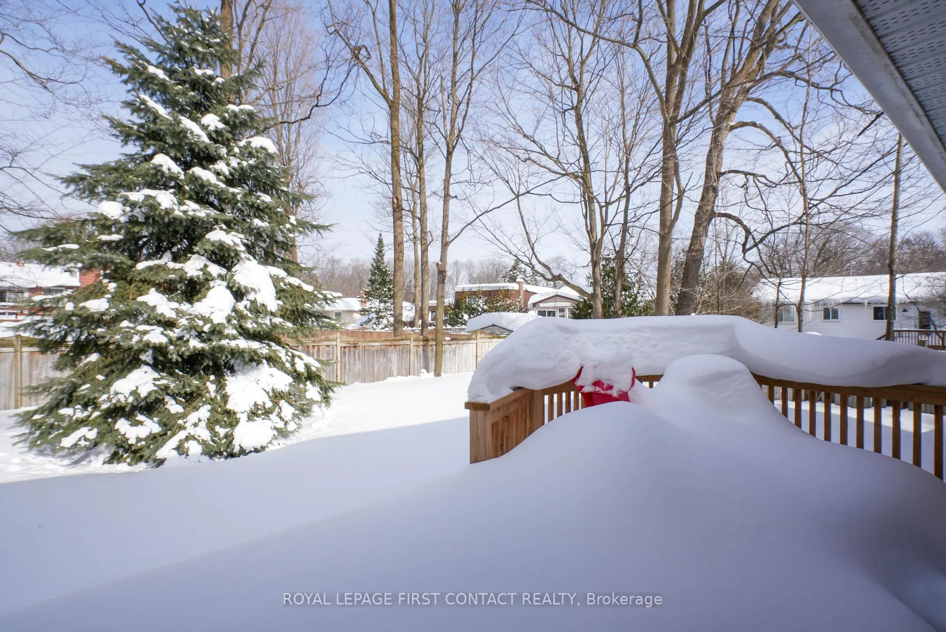 Photo 42 of 3 Chestnut Court, Barrie, Cundles East — HOMEH