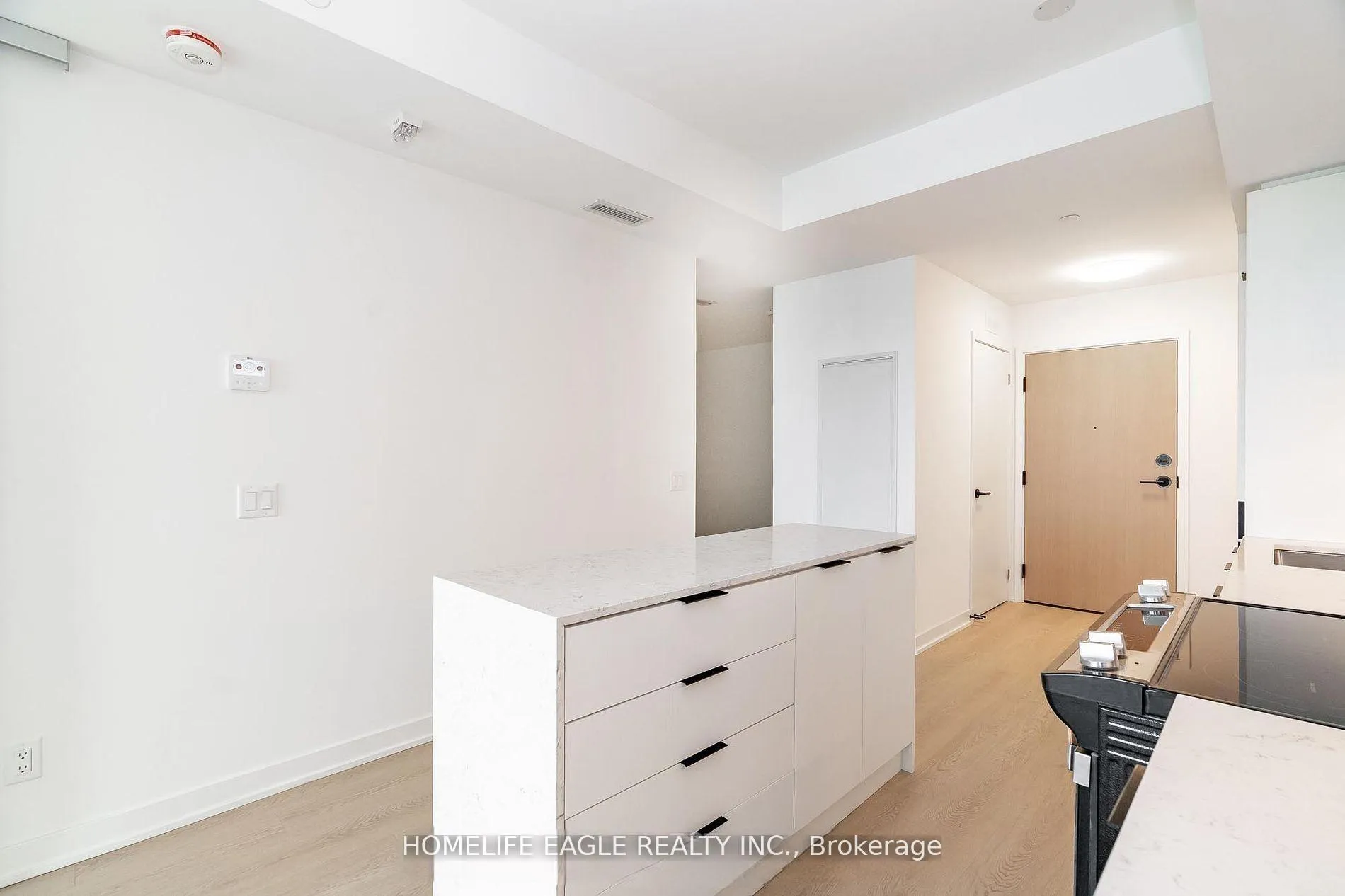 Photo 11 of Unit 513, 31 Huron Street, Collingwood — HOMEH