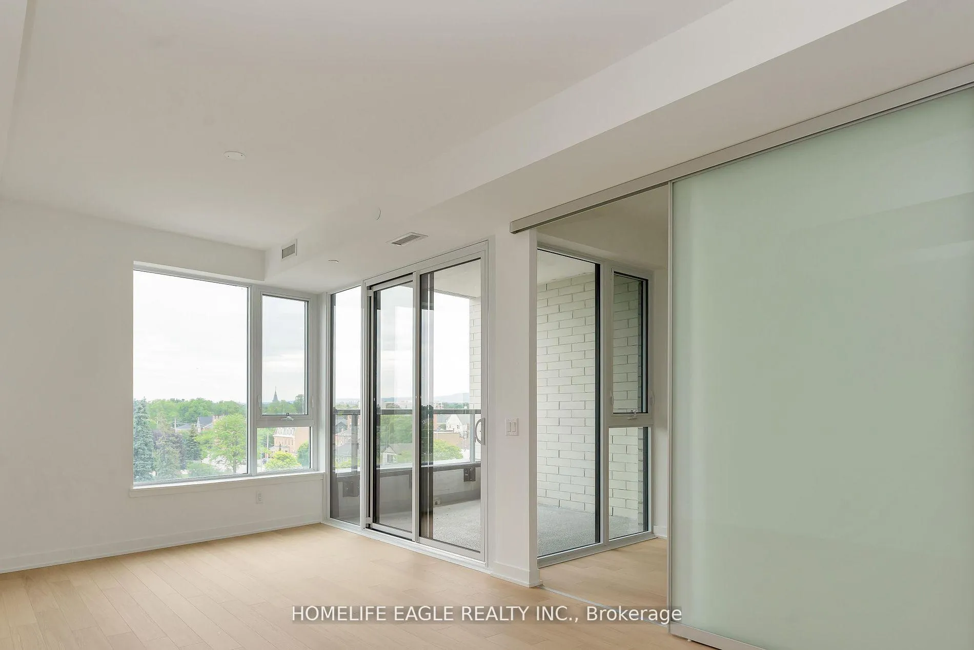 Photo 13 of Unit 513, 31 Huron Street, Collingwood — HOMEH