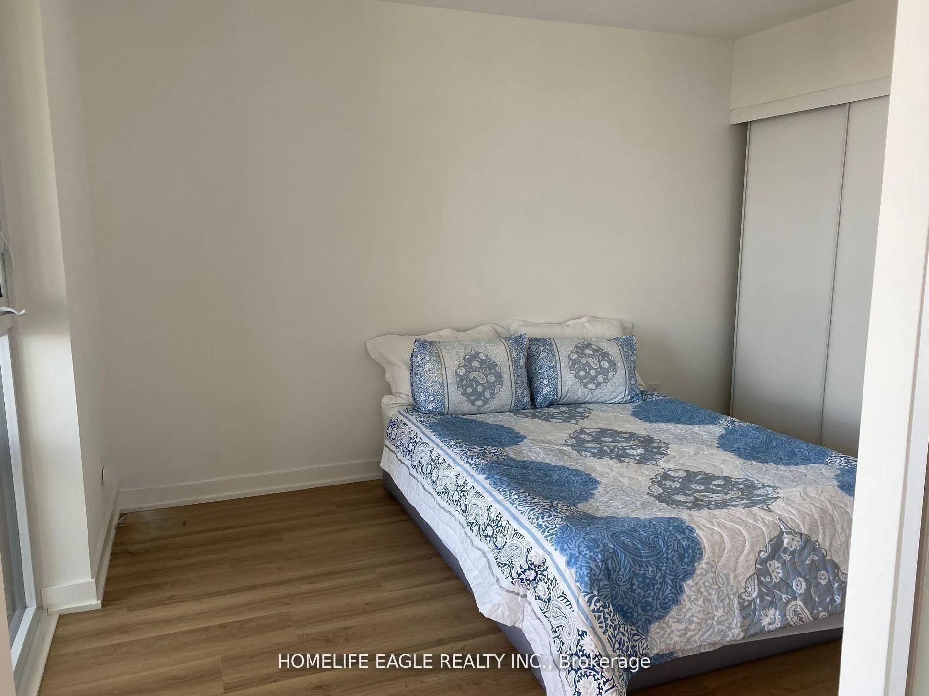 Photo 15 of Unit 513, 31 Huron Street, Collingwood — HOMEH