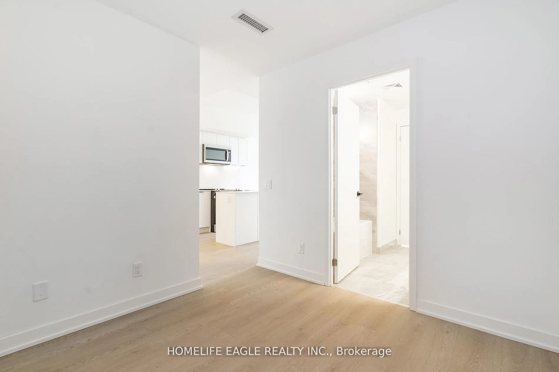 Photo 23 of Unit 513, 31 Huron Street, Collingwood — HOMEH