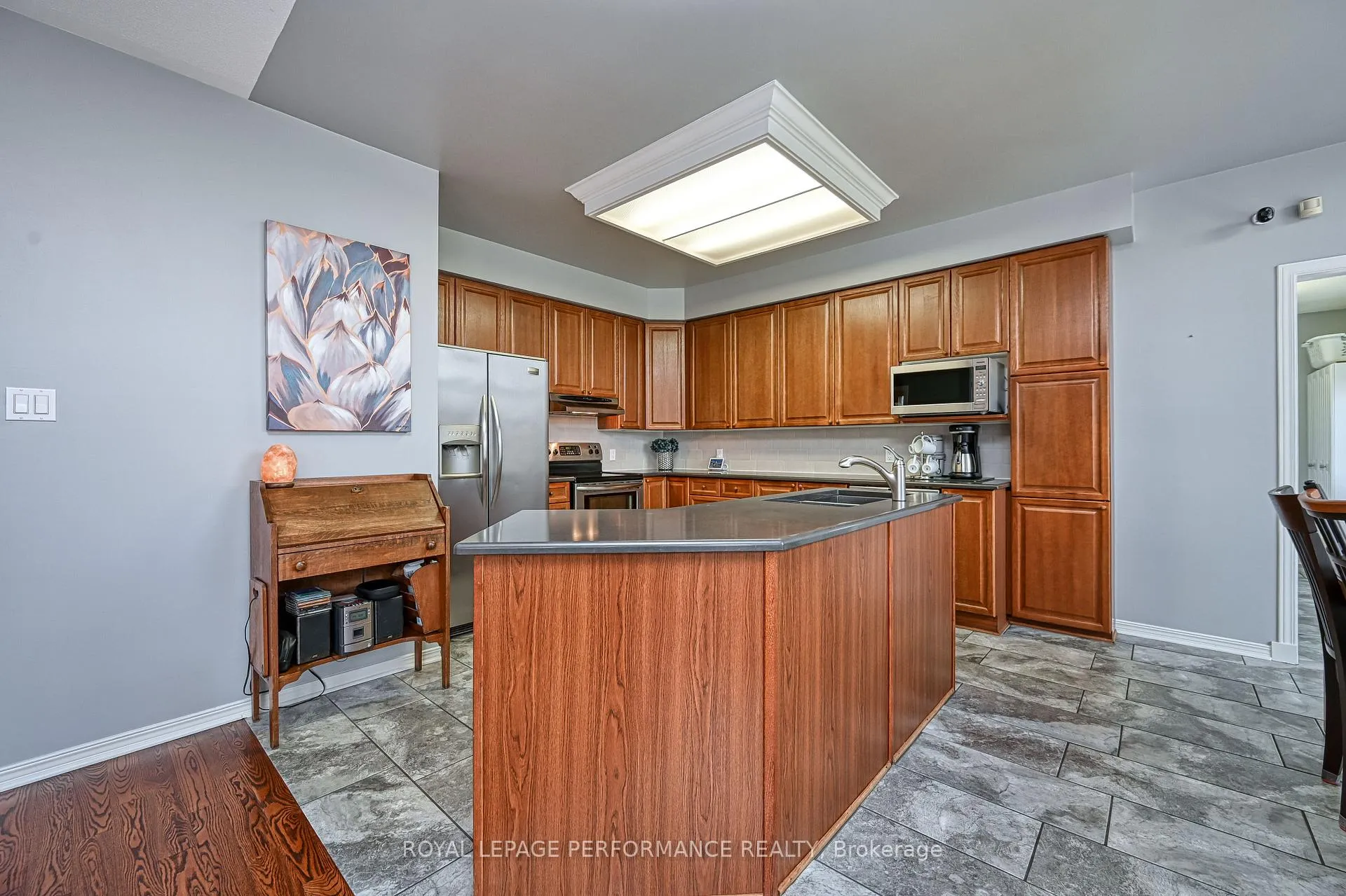 Photo 14 of 4191 Wolfe Point Way, Ottawa, Riverside South/Gloucester Glen — HOMEH