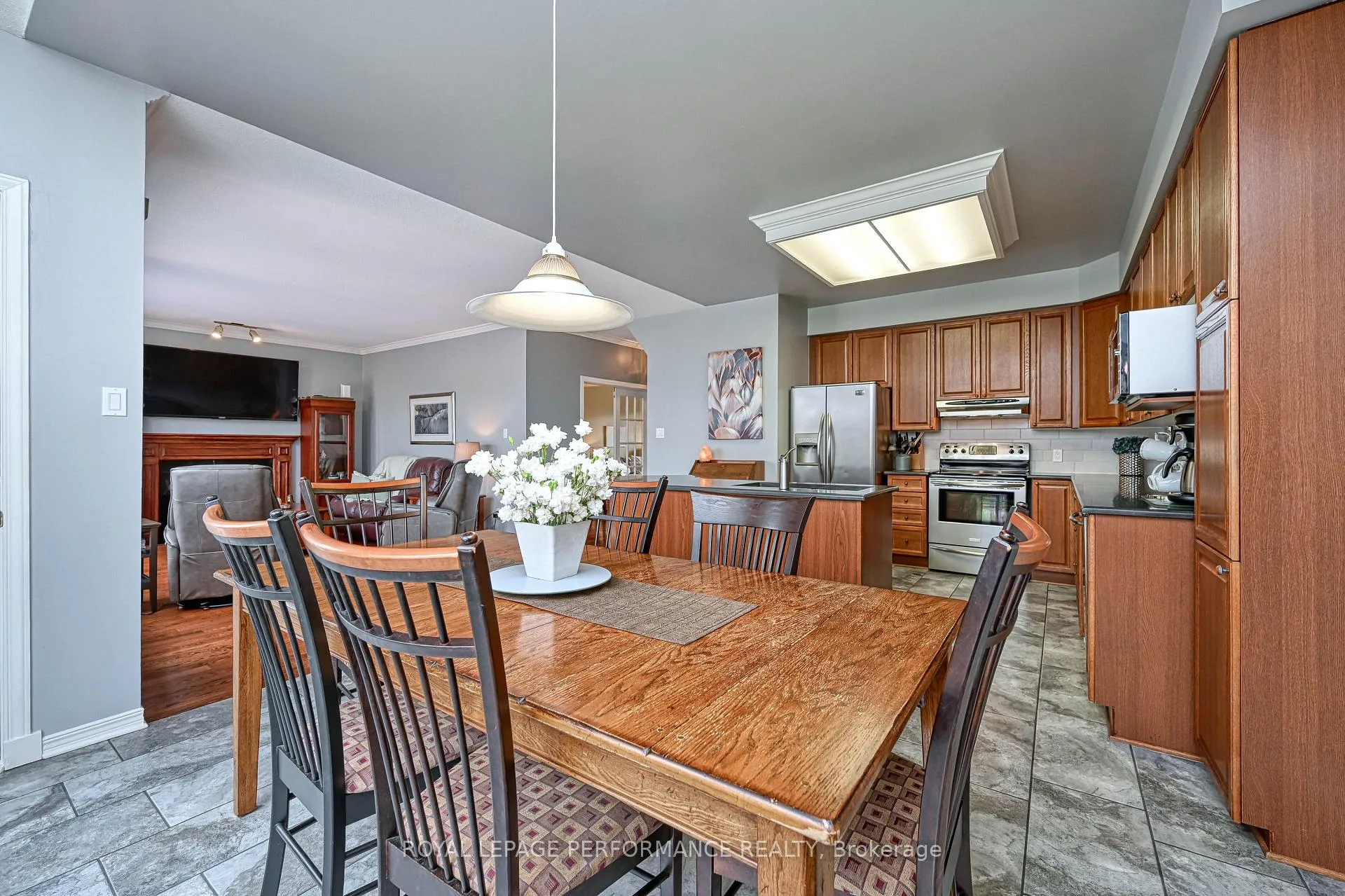 Photo 19 of 4191 Wolfe Point Way, Ottawa, Riverside South/Gloucester Glen — HOMEH