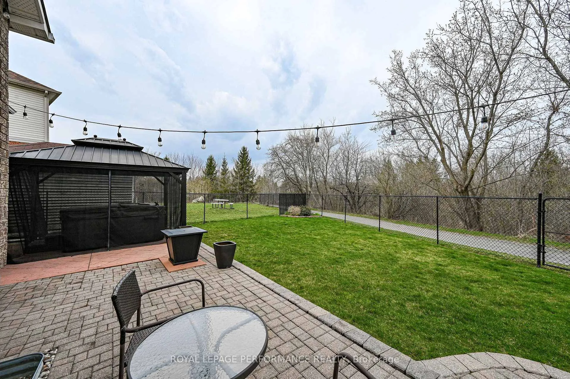 Photo 45 of 4191 Wolfe Point Way, Ottawa, Riverside South/Gloucester Glen — HOMEH