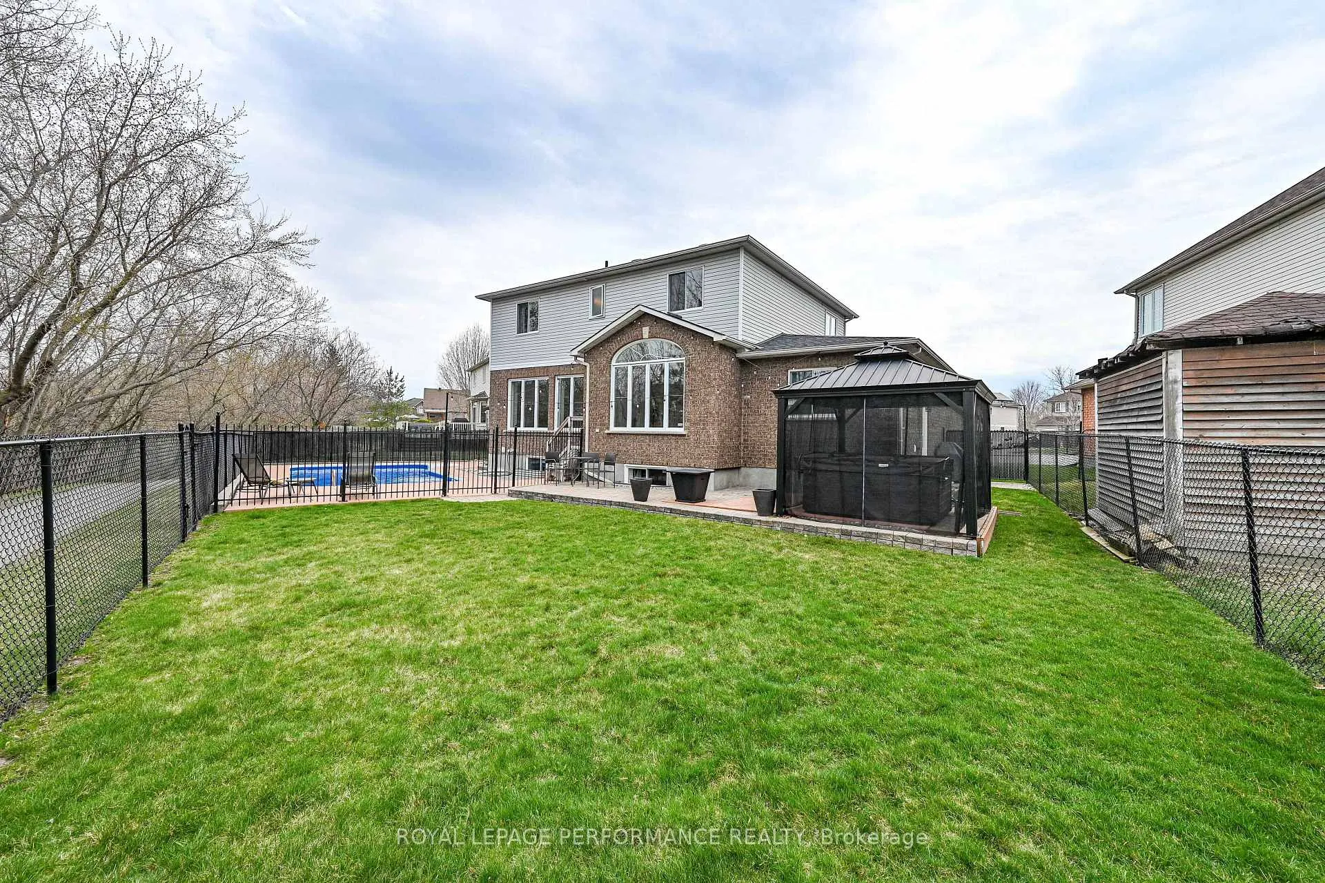 Photo 46 of 4191 Wolfe Point Way, Ottawa, Riverside South/Gloucester Glen — HOMEH