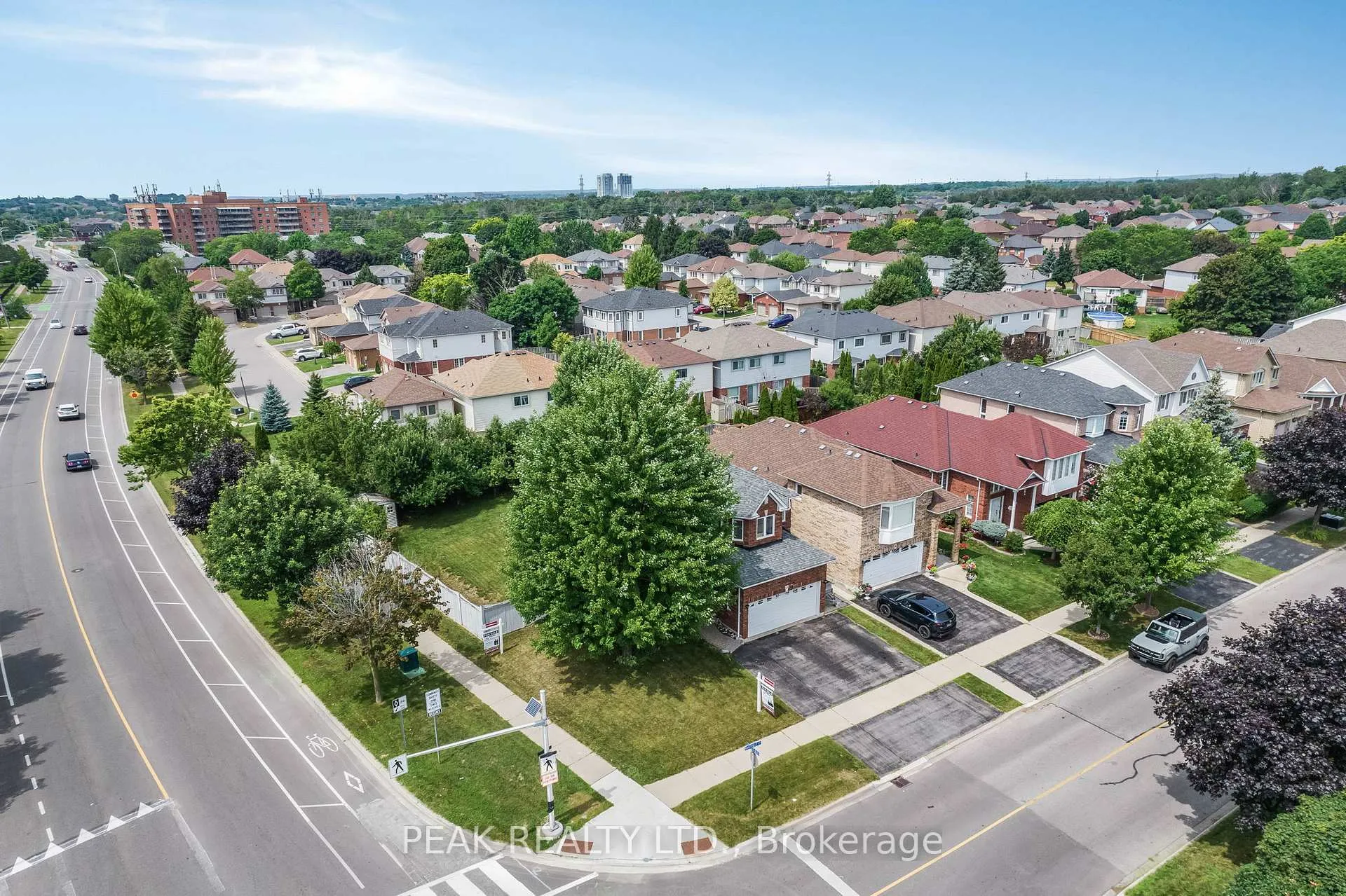 Photo 2 of 2 Bakerville Street, Whitby, Rolling Acres — HOMEH