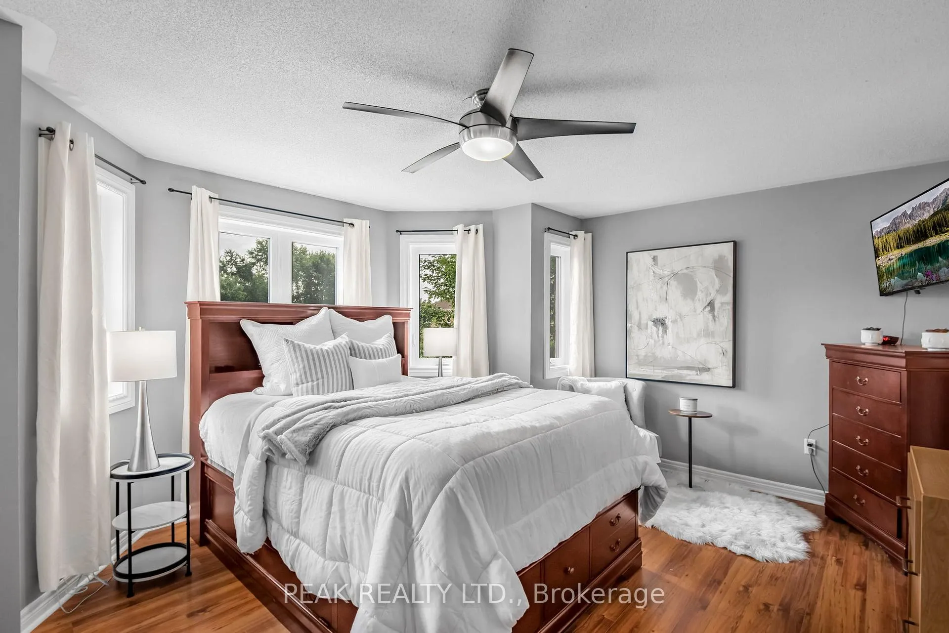 Photo 21 of 2 Bakerville Street, Whitby, Rolling Acres — HOMEH
