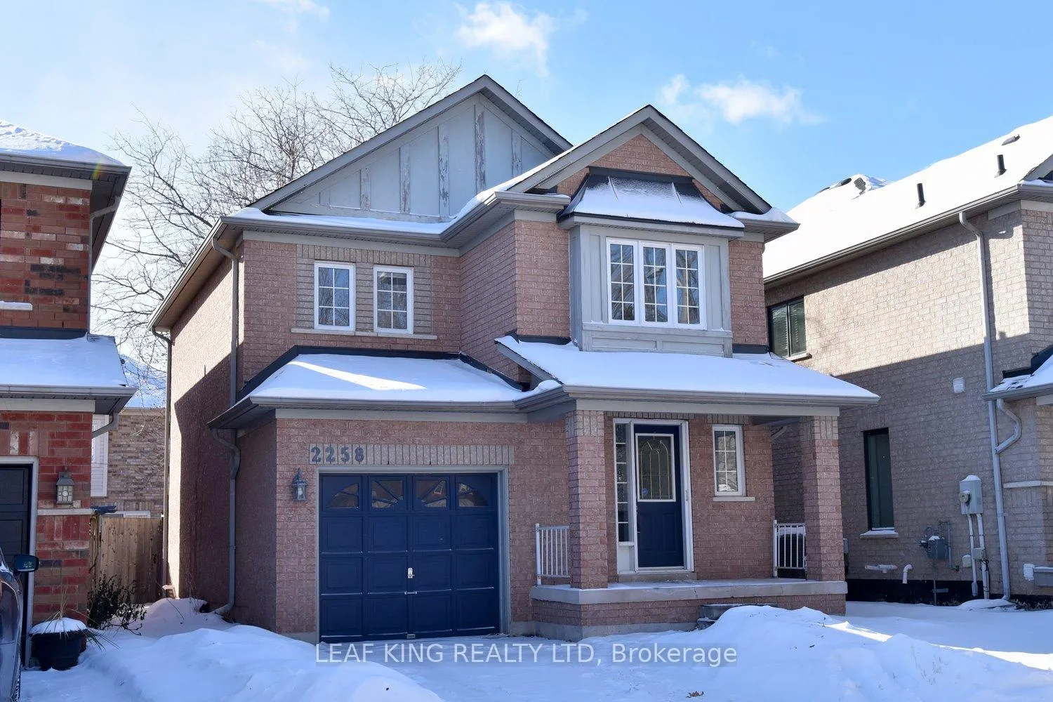 Photo 1 of 2258 Empire Crescent, Burlington, Orchard — HOMEH