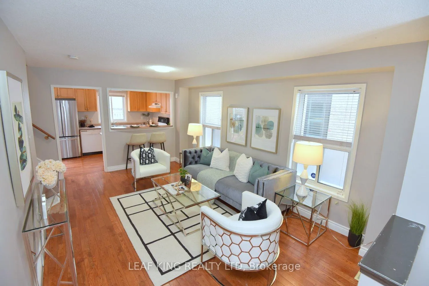 Photo 15 of 2258 Empire Crescent, Burlington, Orchard — HOMEH