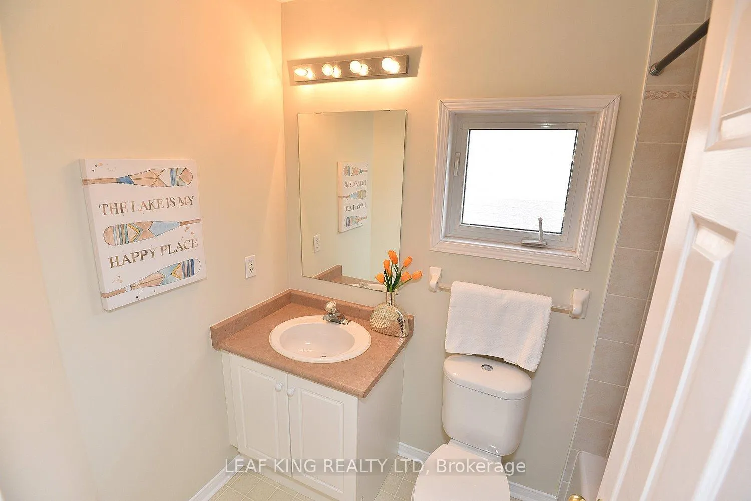 Photo 20 of 2258 Empire Crescent, Burlington, Orchard — HOMEH