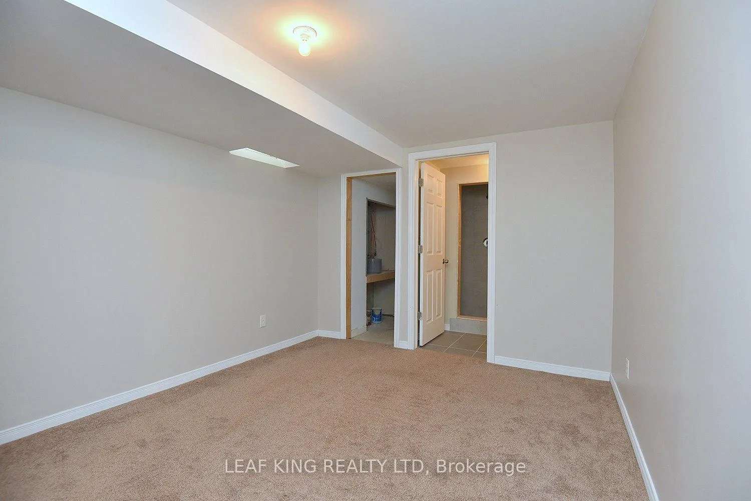 Photo 36 of 2258 Empire Crescent, Burlington, Orchard — HOMEH