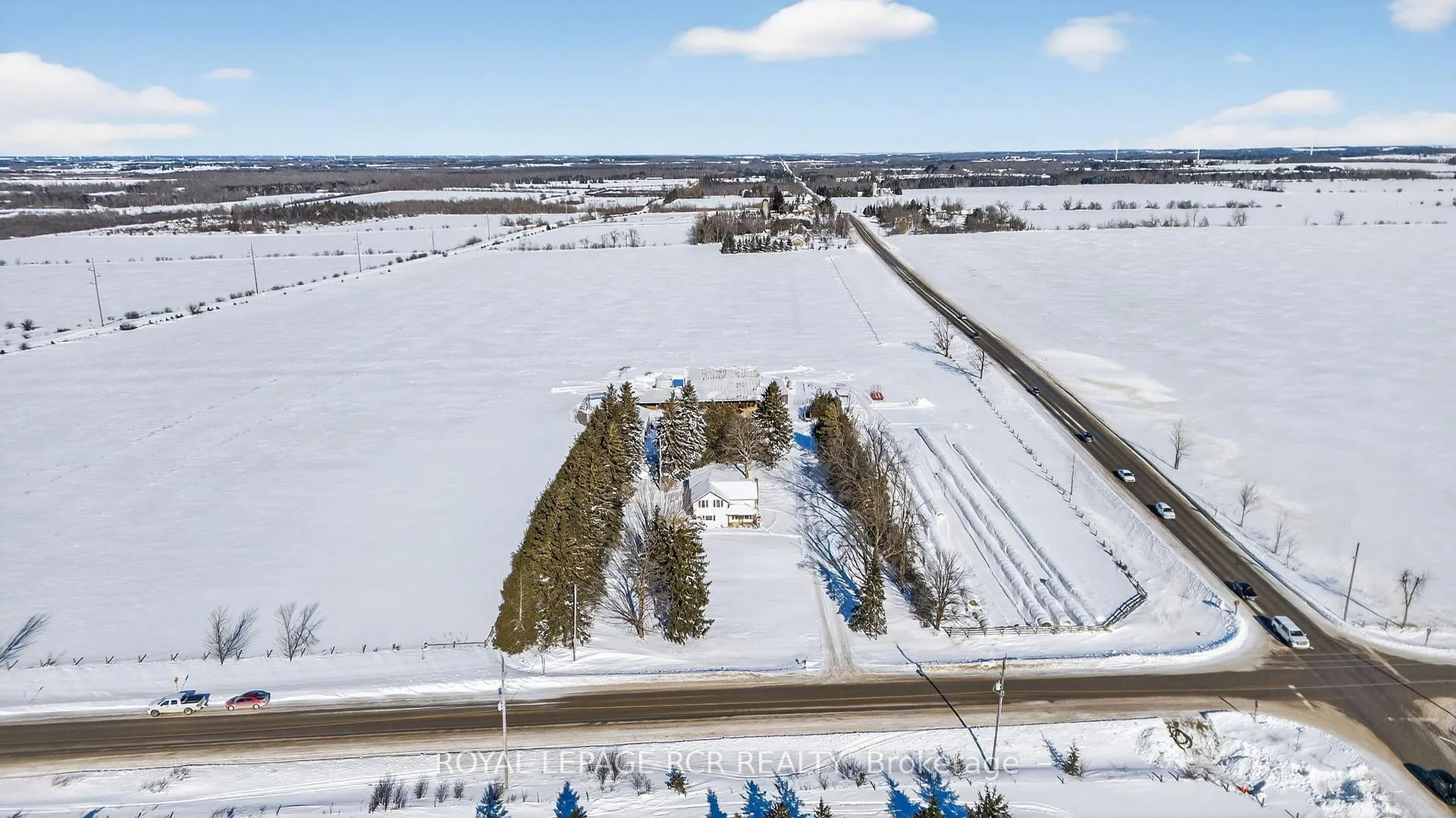 Photo 3 of 285277 County Road 10, Amaranth, Rural Amaranth — HOMEH